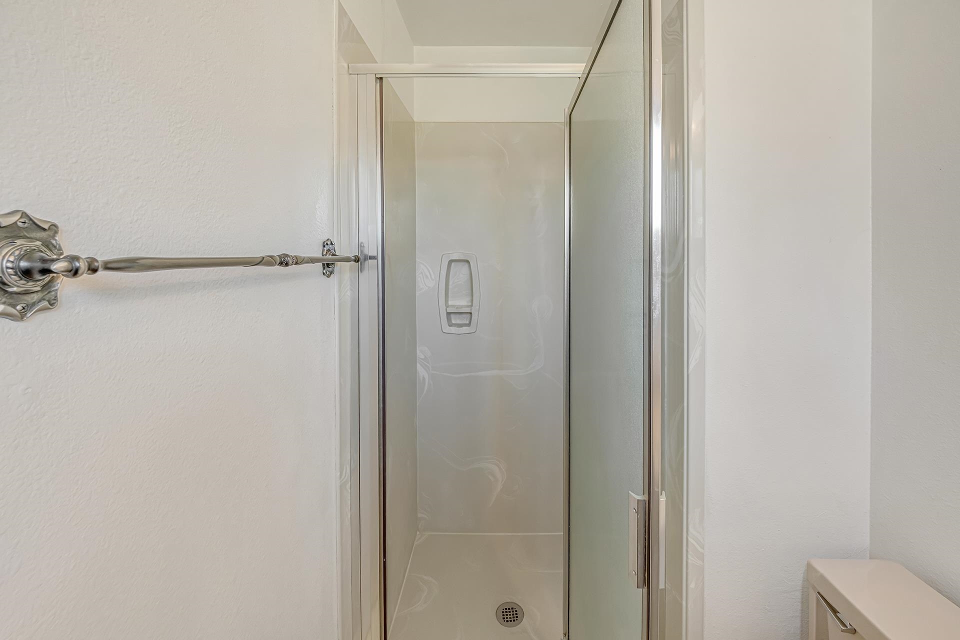 2252 Tiffany Drive