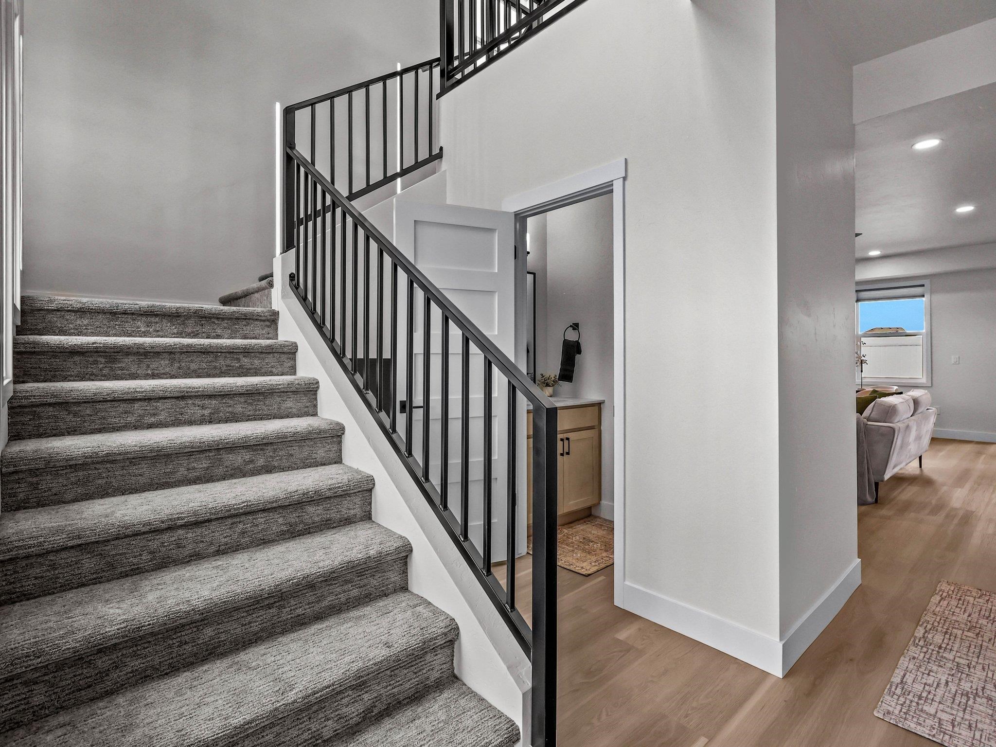 2473 Ross Road Unit: A