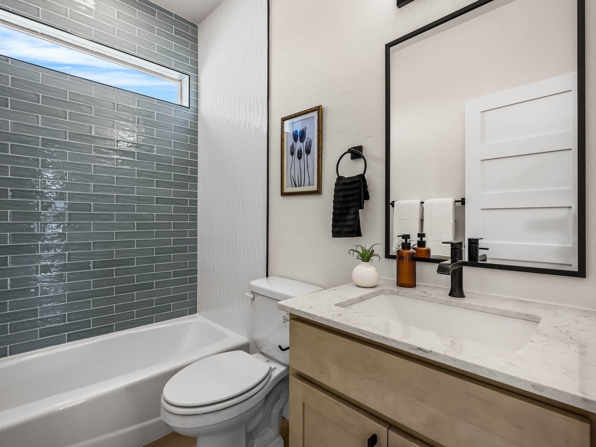 2473 Ross Road Unit: A