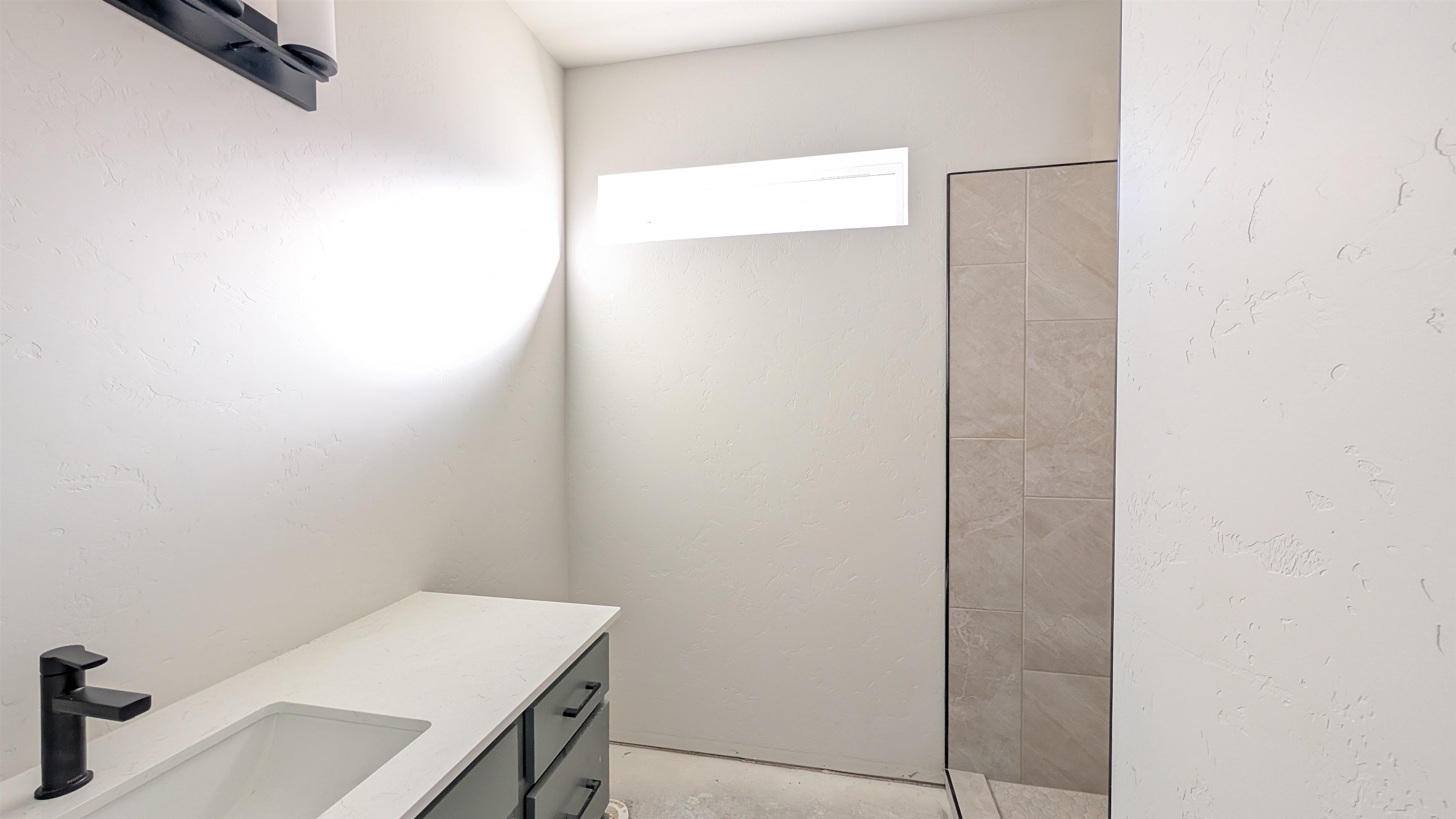 2471 Ross Road Unit: A