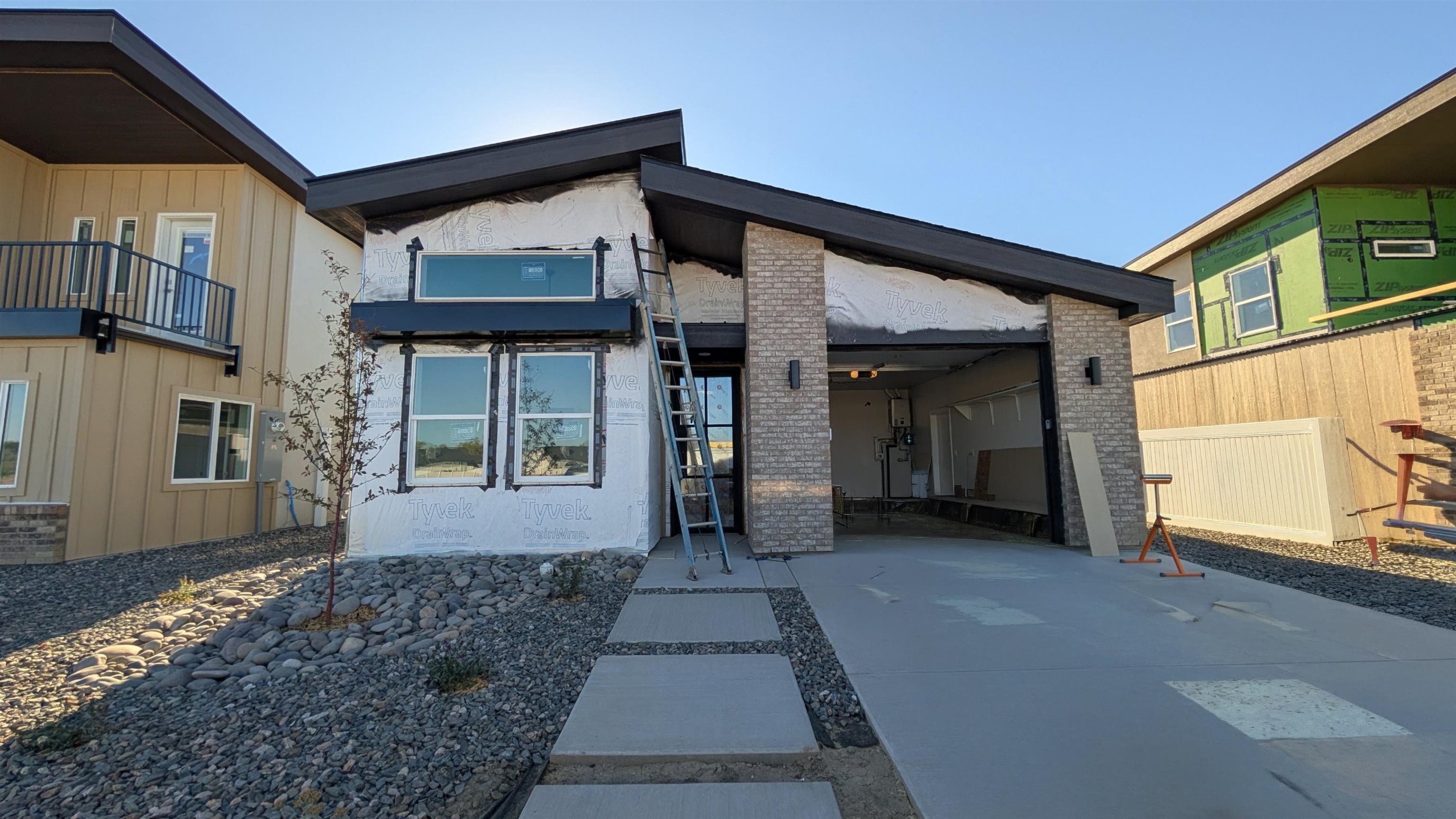 2471 Ross Road Unit: A
