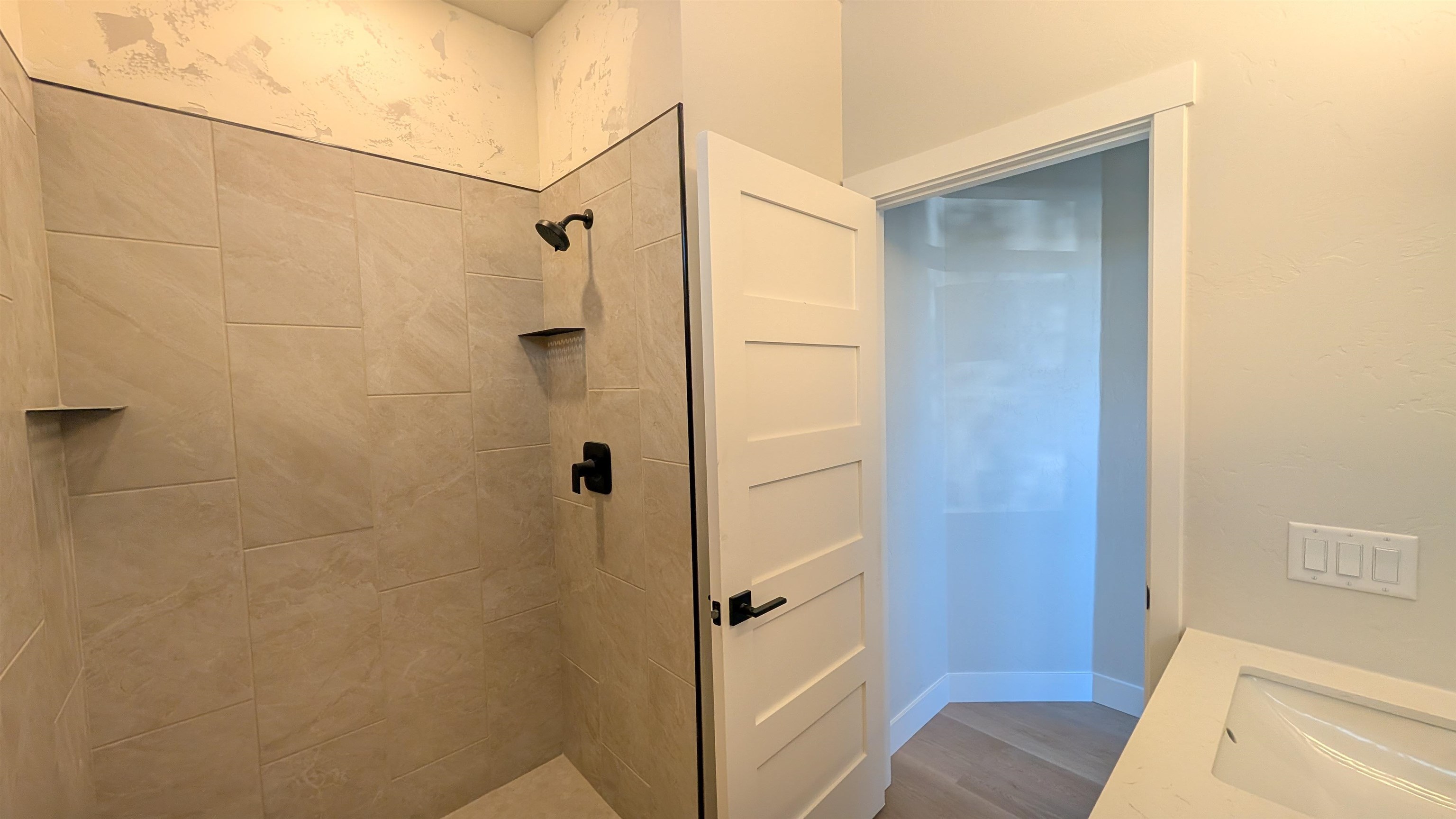 2471 Ross Road Unit: A