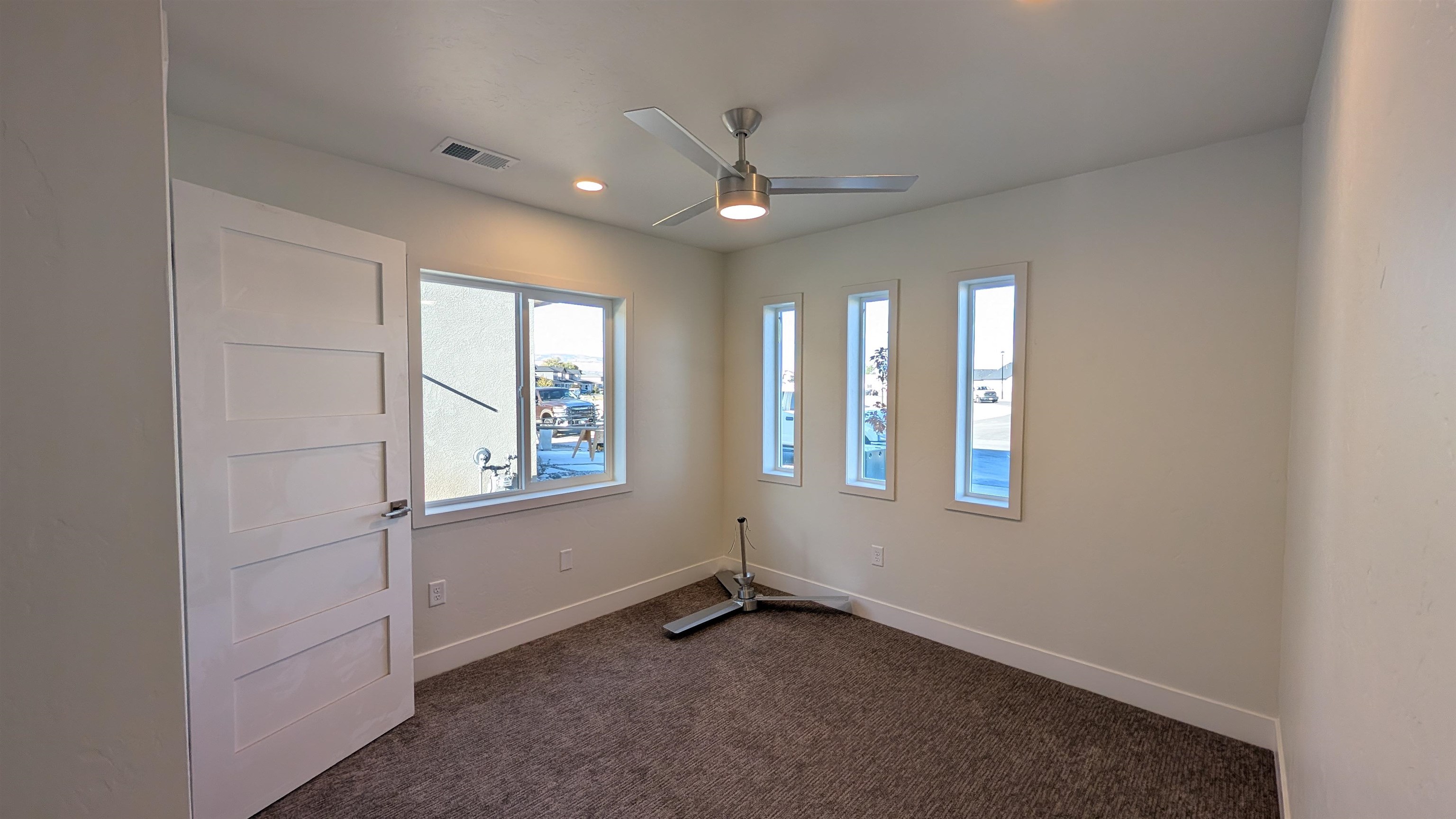 2471 Ross Road Unit: B