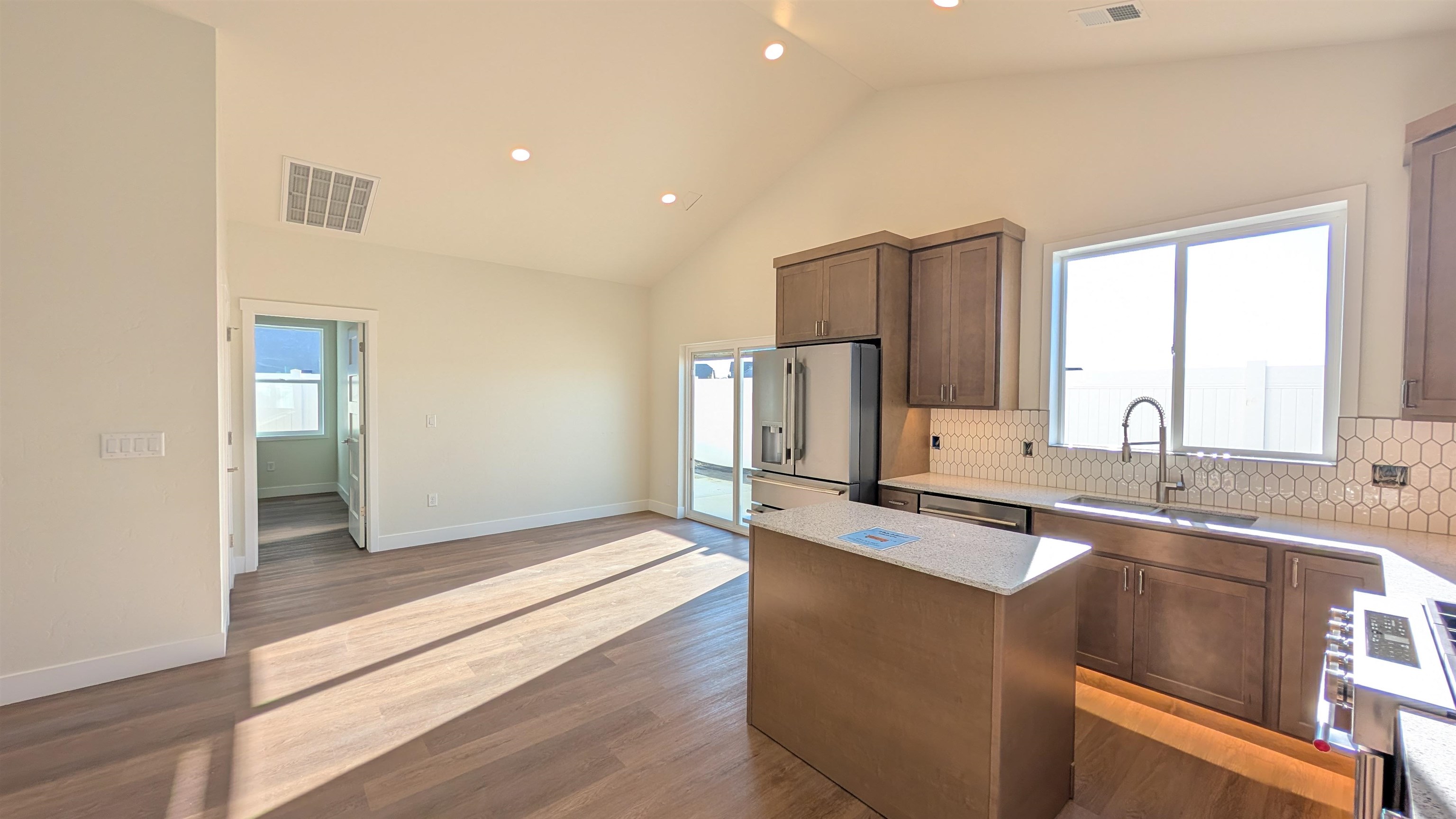 2471 Ross Road Unit: B