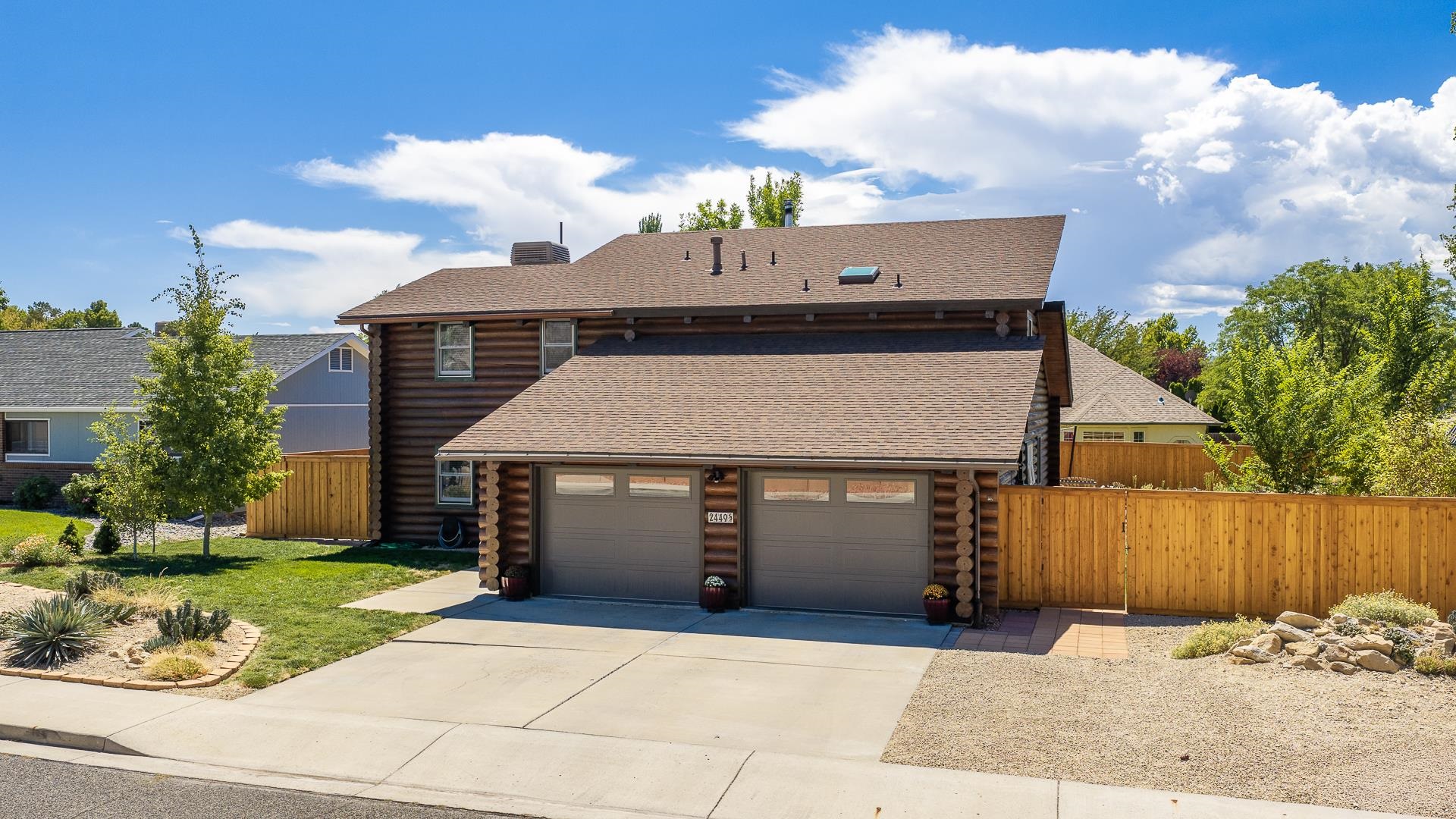 2449 Applewood Place