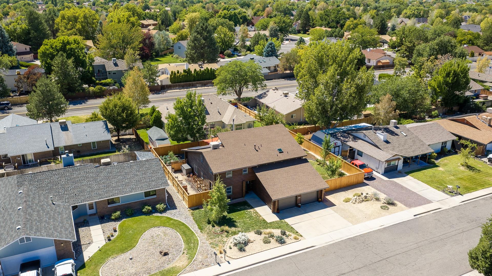 2449 Applewood Place