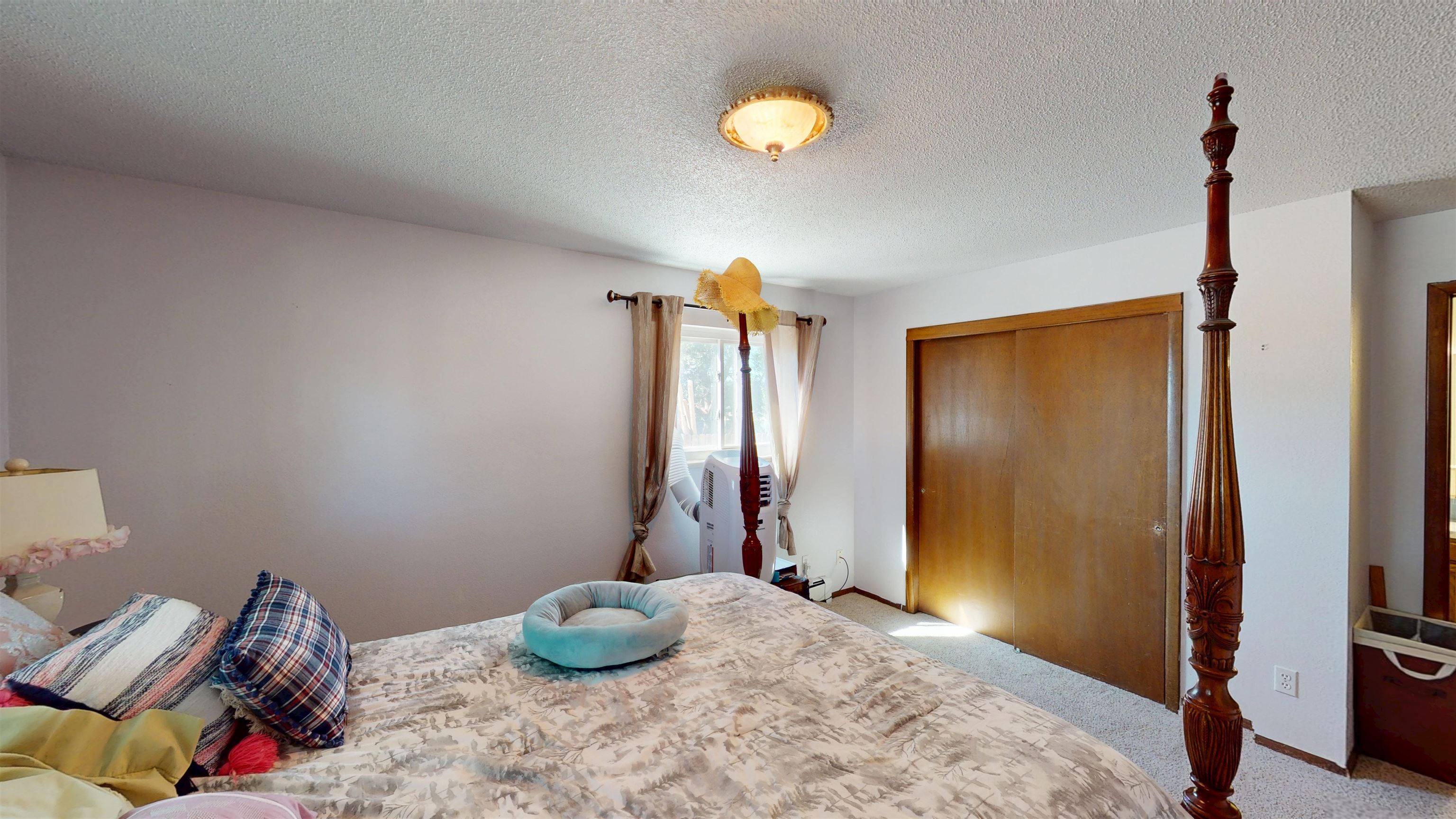 611 Hudsons Bay Drive