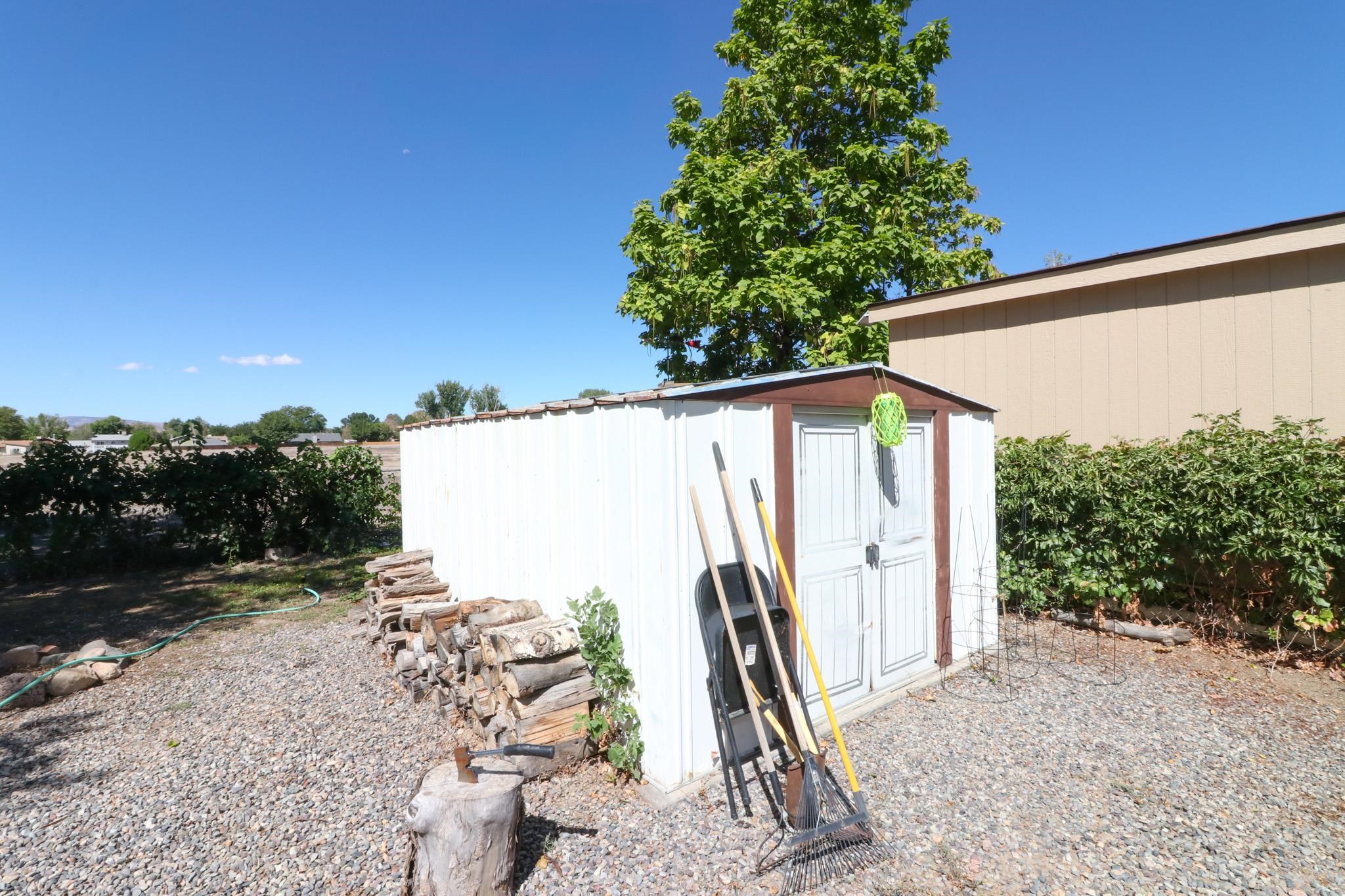 611 Hudsons Bay Drive