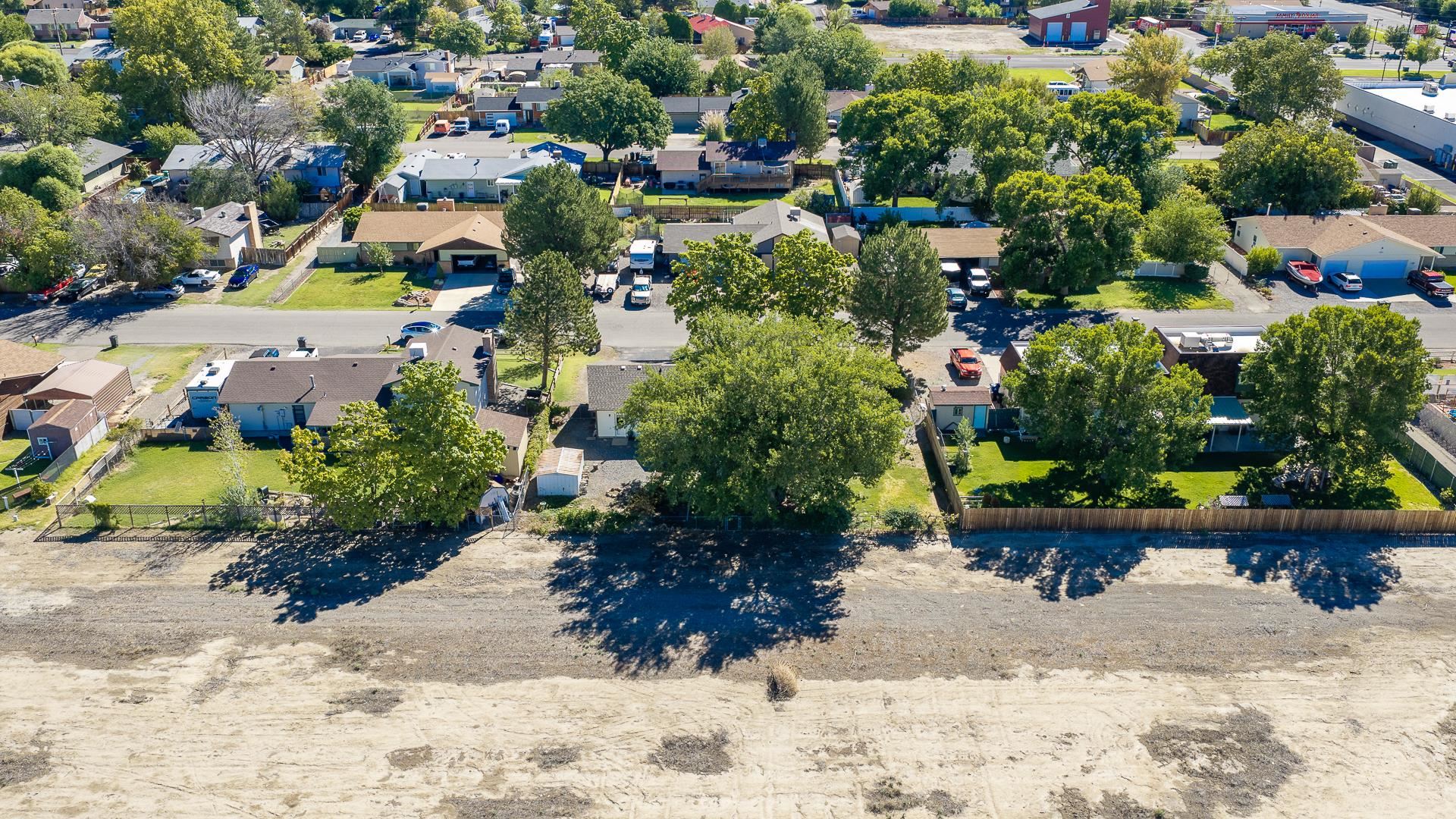 611 Hudsons Bay Drive