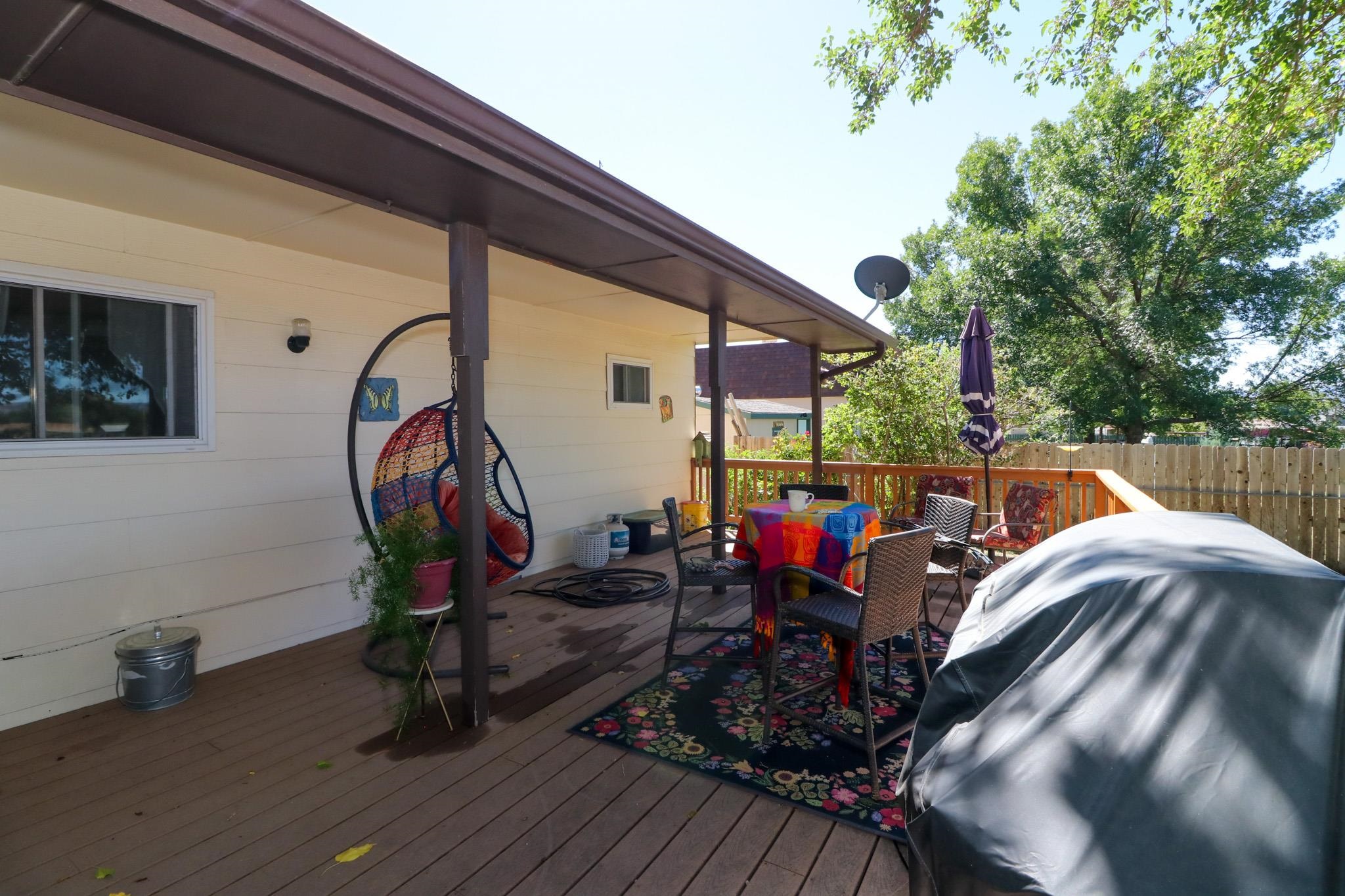 611 Hudsons Bay Drive