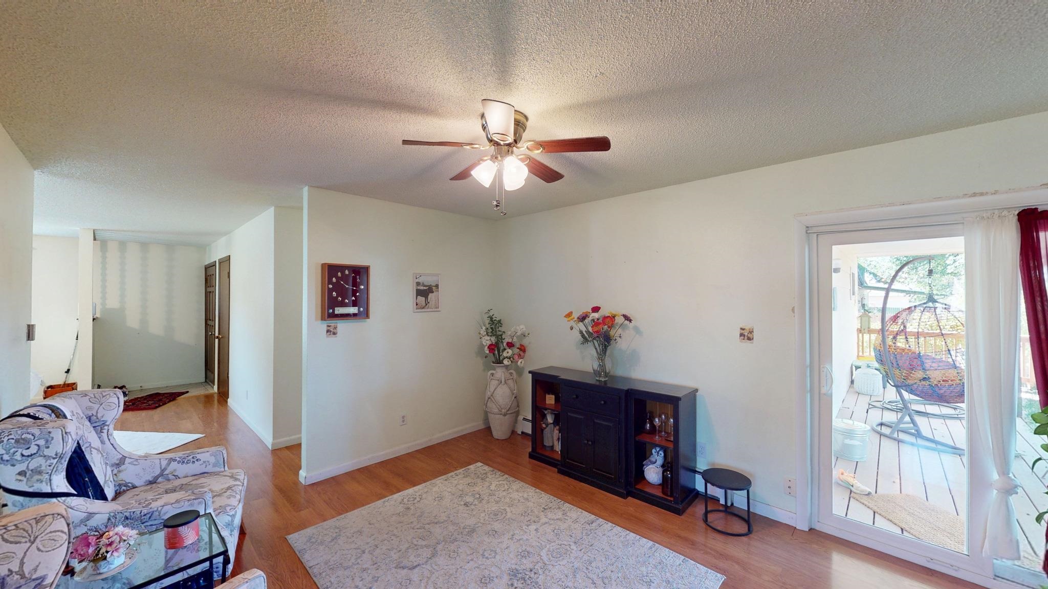 611 Hudsons Bay Drive