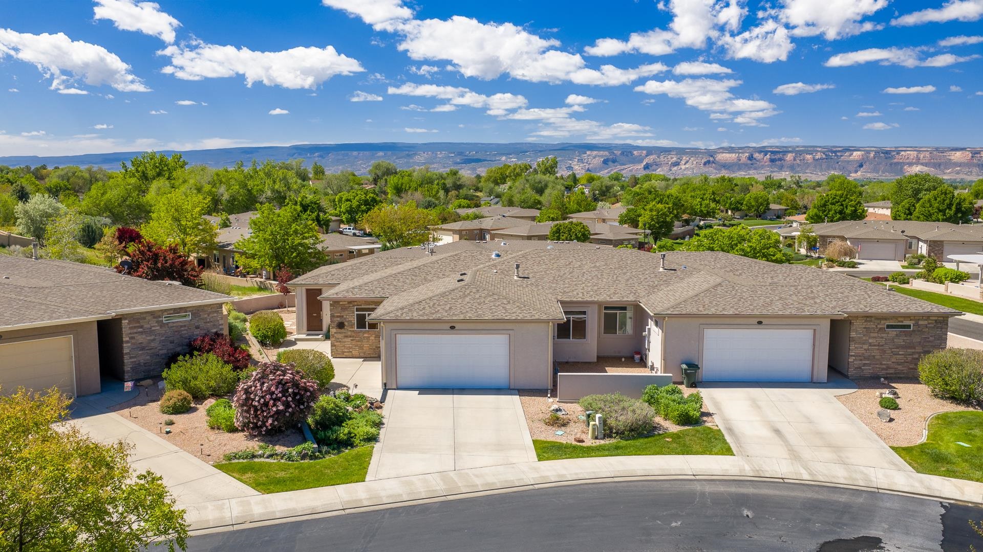 856 Summer Bend Court
