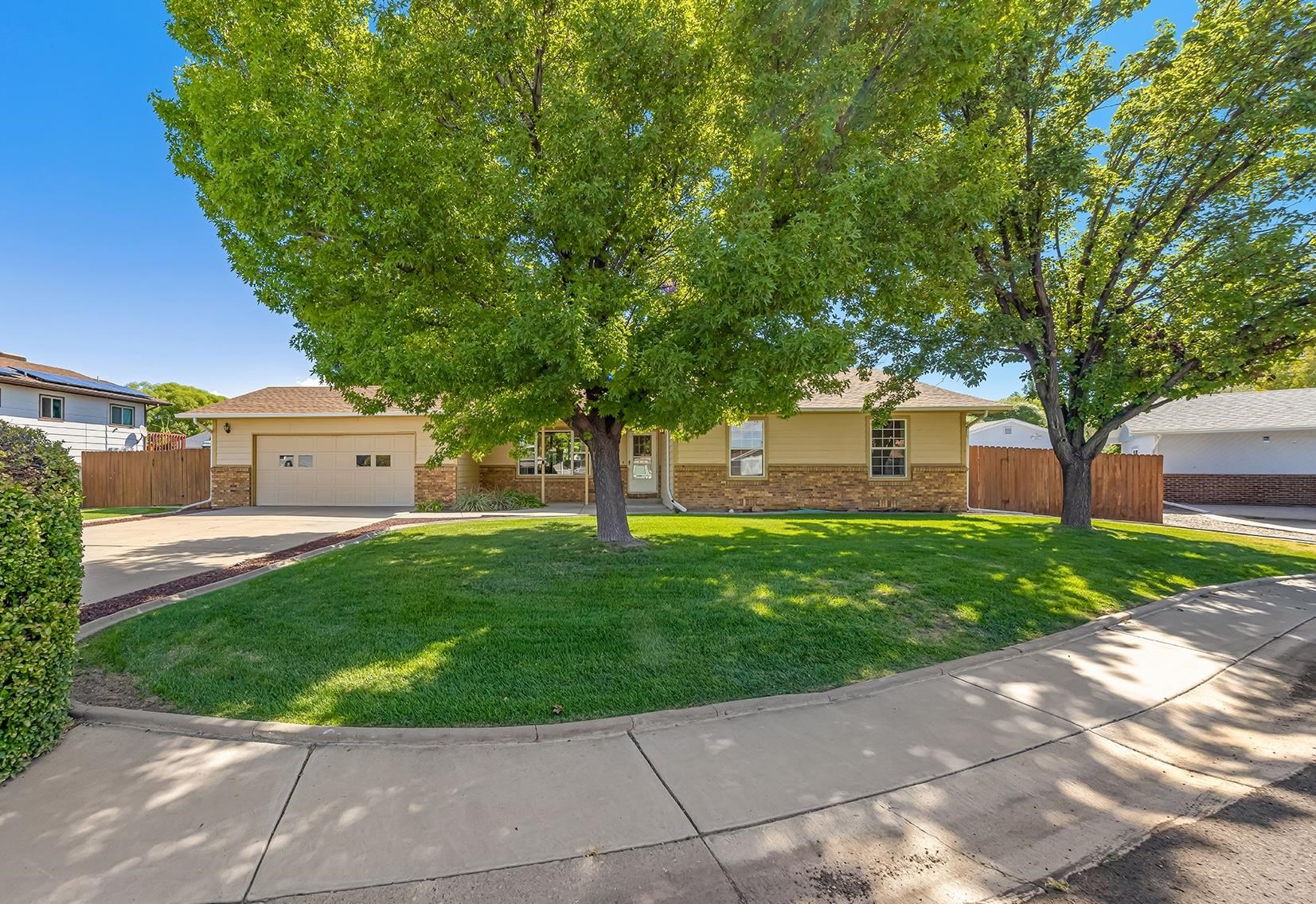 578 Green Court