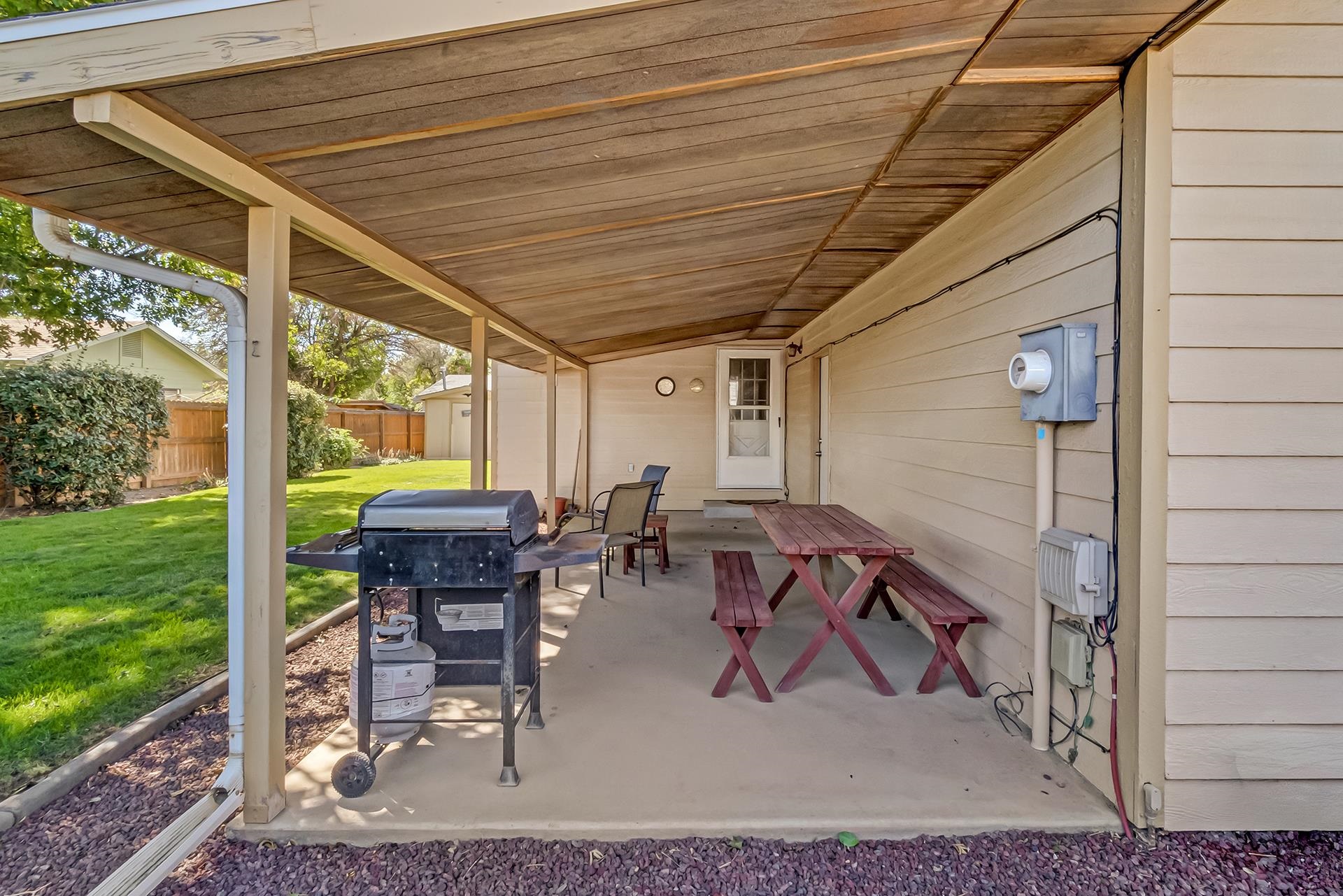578 Green Court