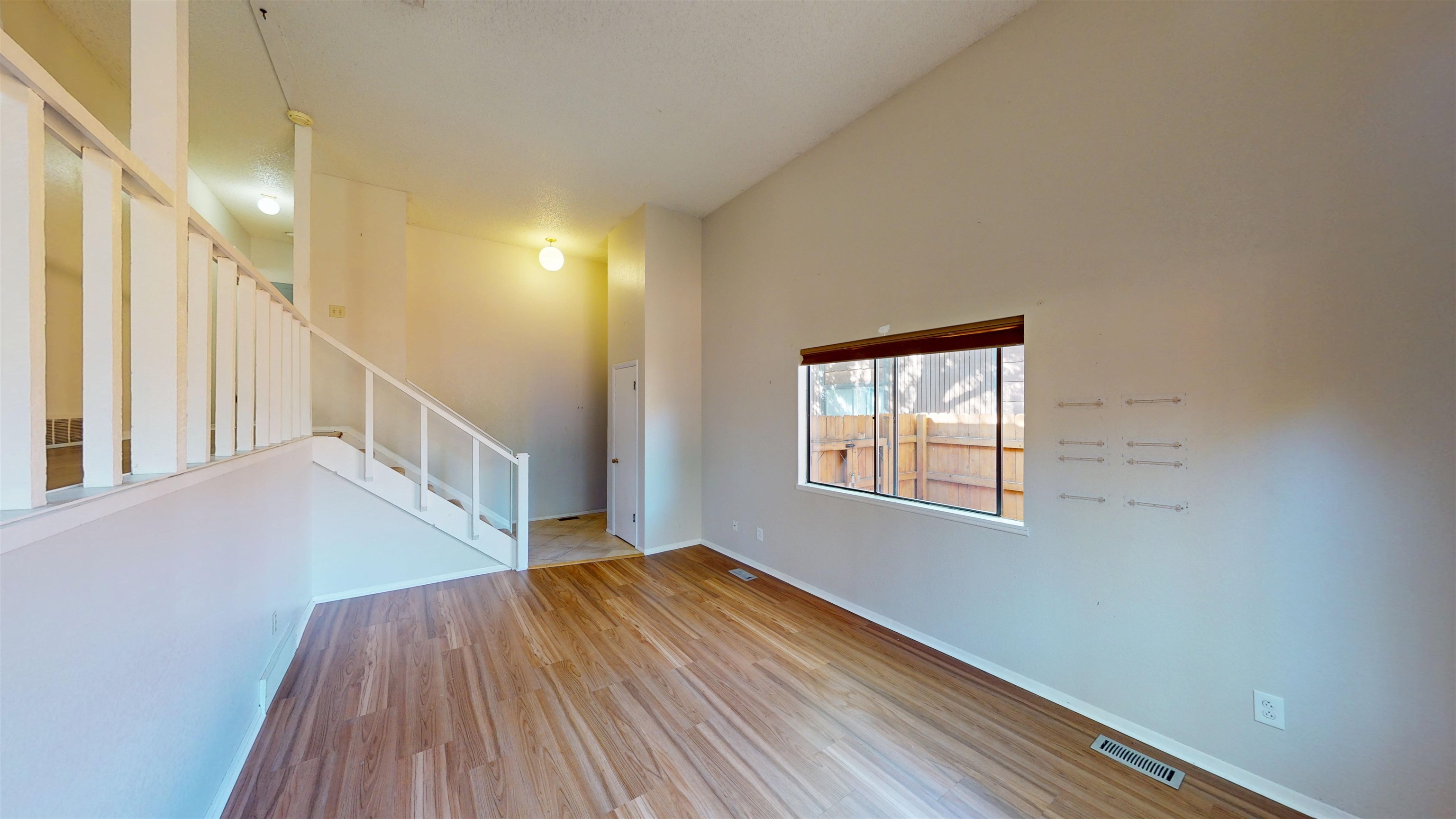 1022 Lakeside Drive