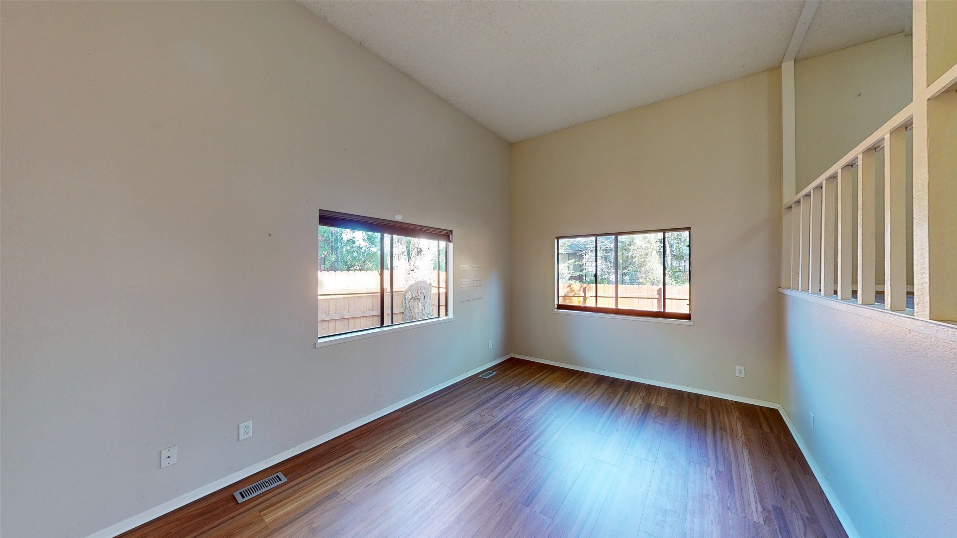 1022 Lakeside Drive