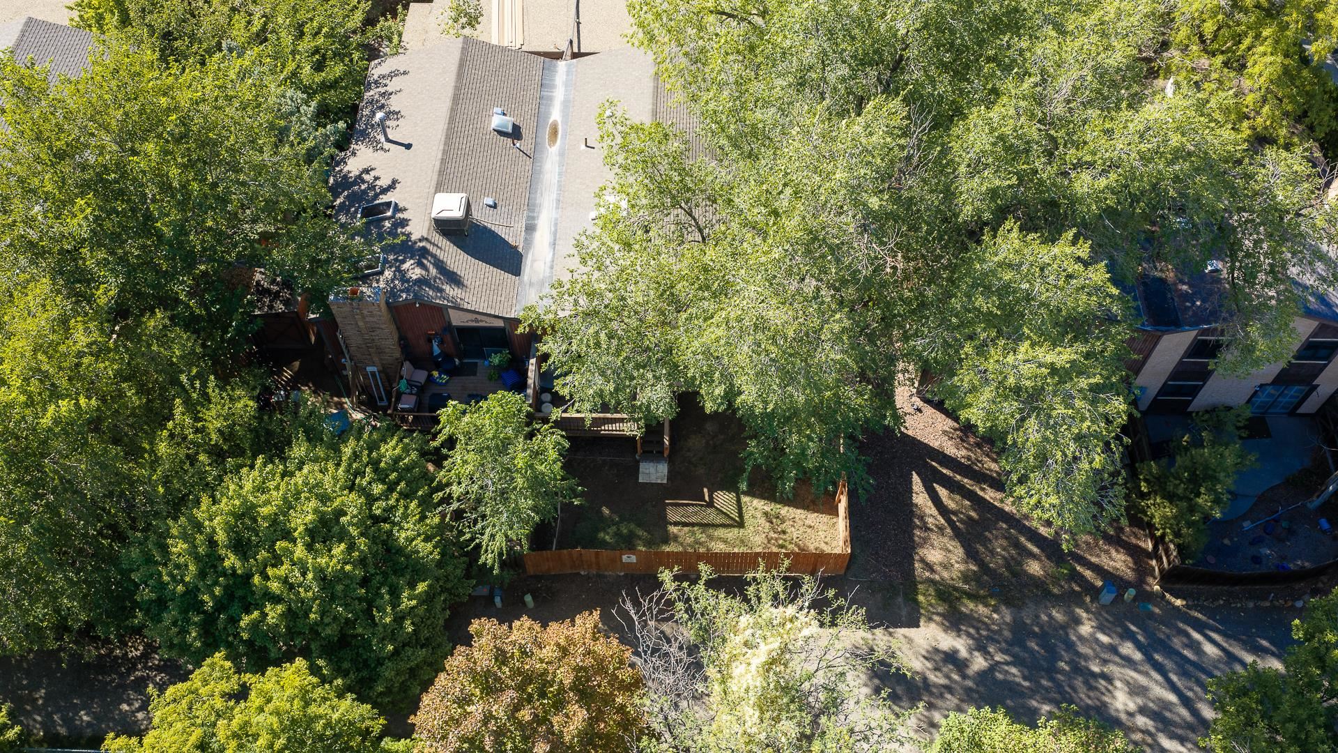 1022 Lakeside Drive