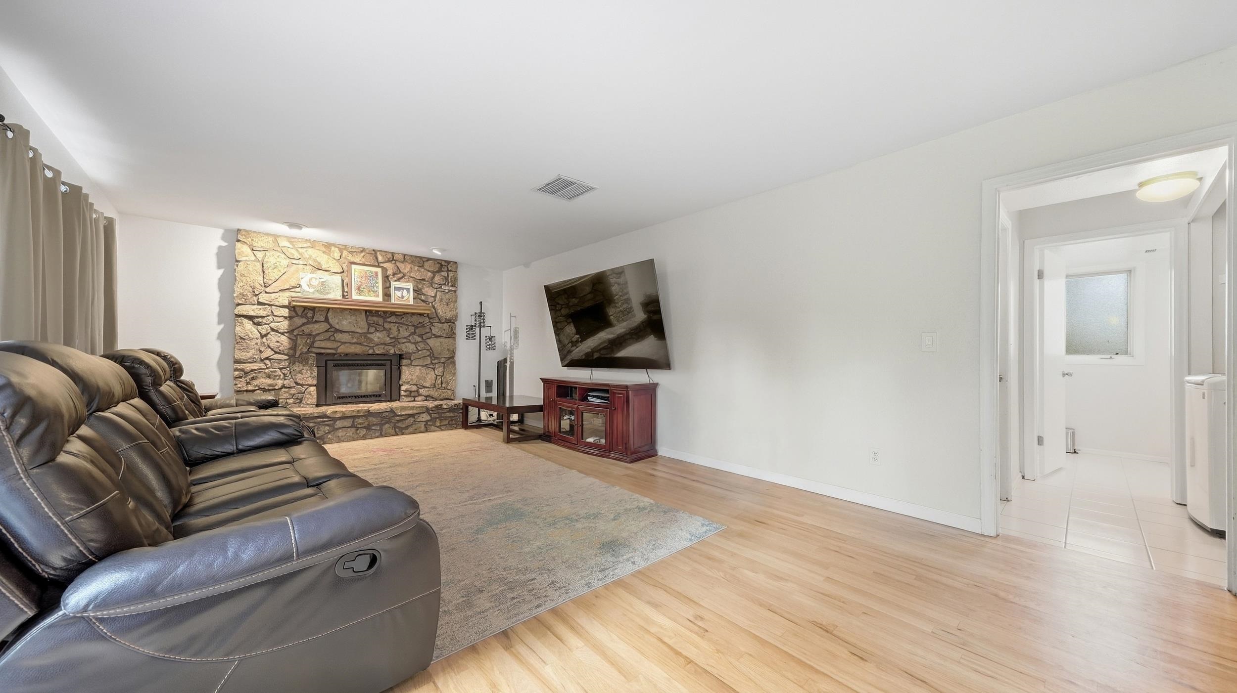 3140 Cloverdale Court