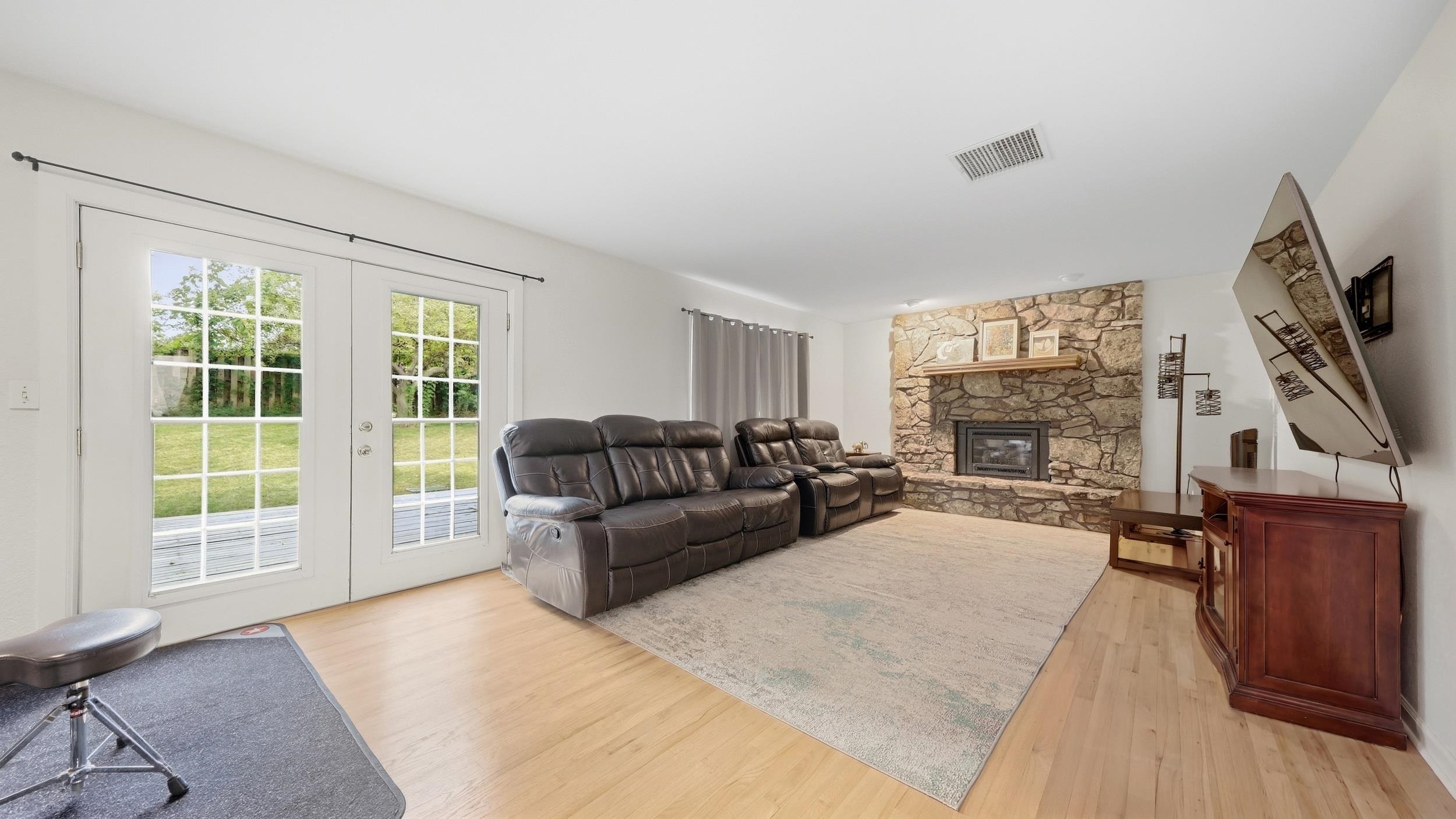 3140 Cloverdale Court