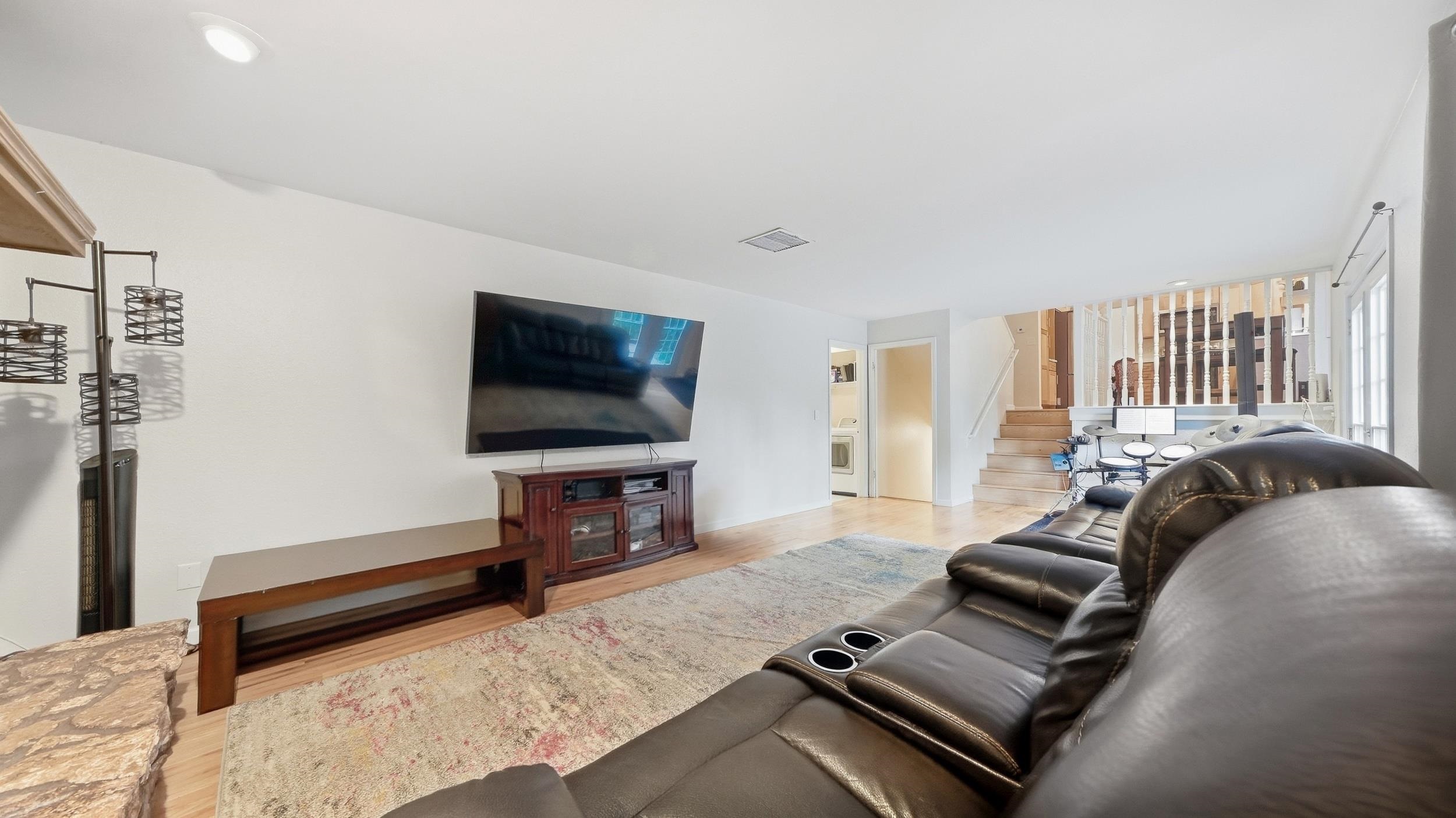 3140 Cloverdale Court