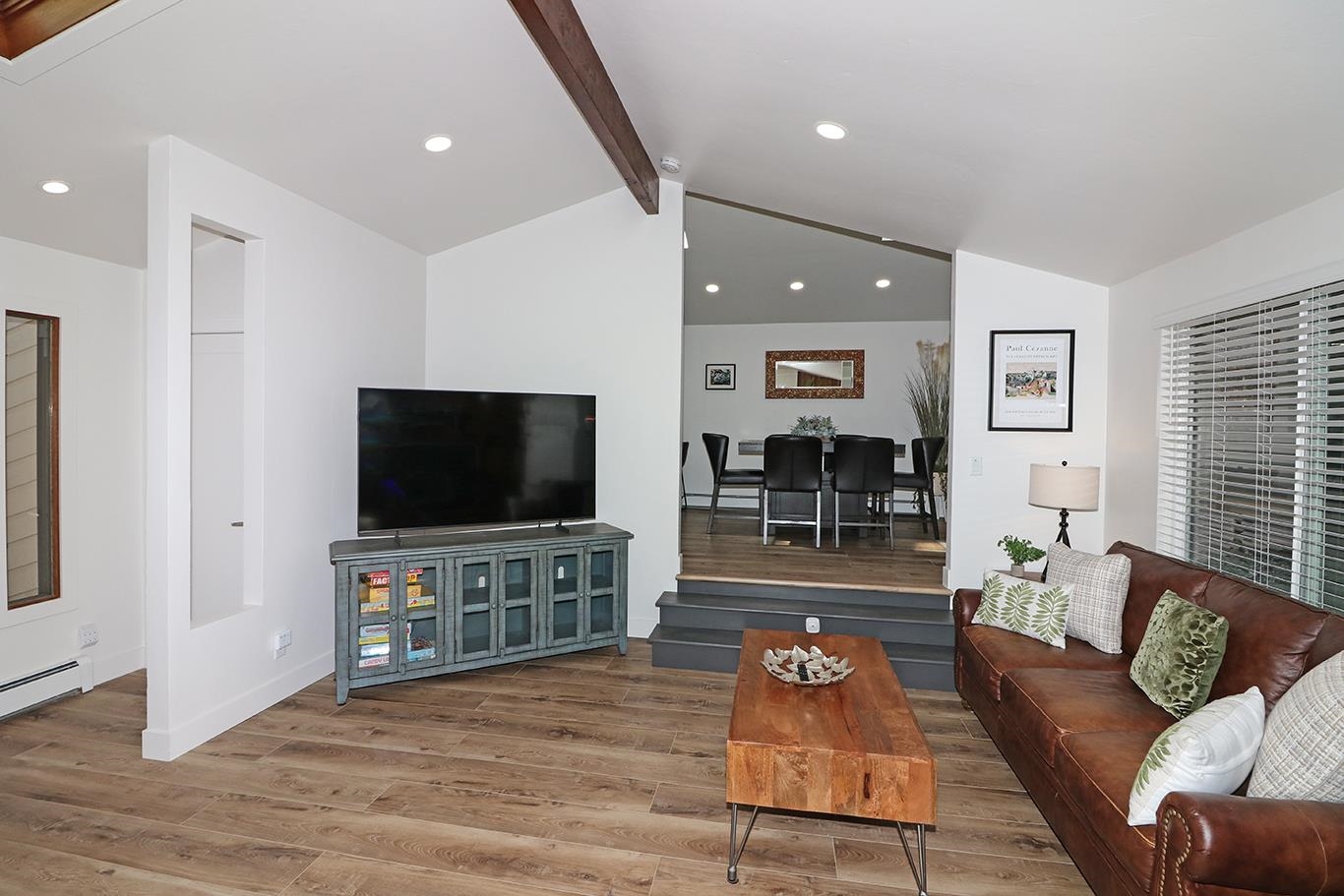 385 Ridge View Drive