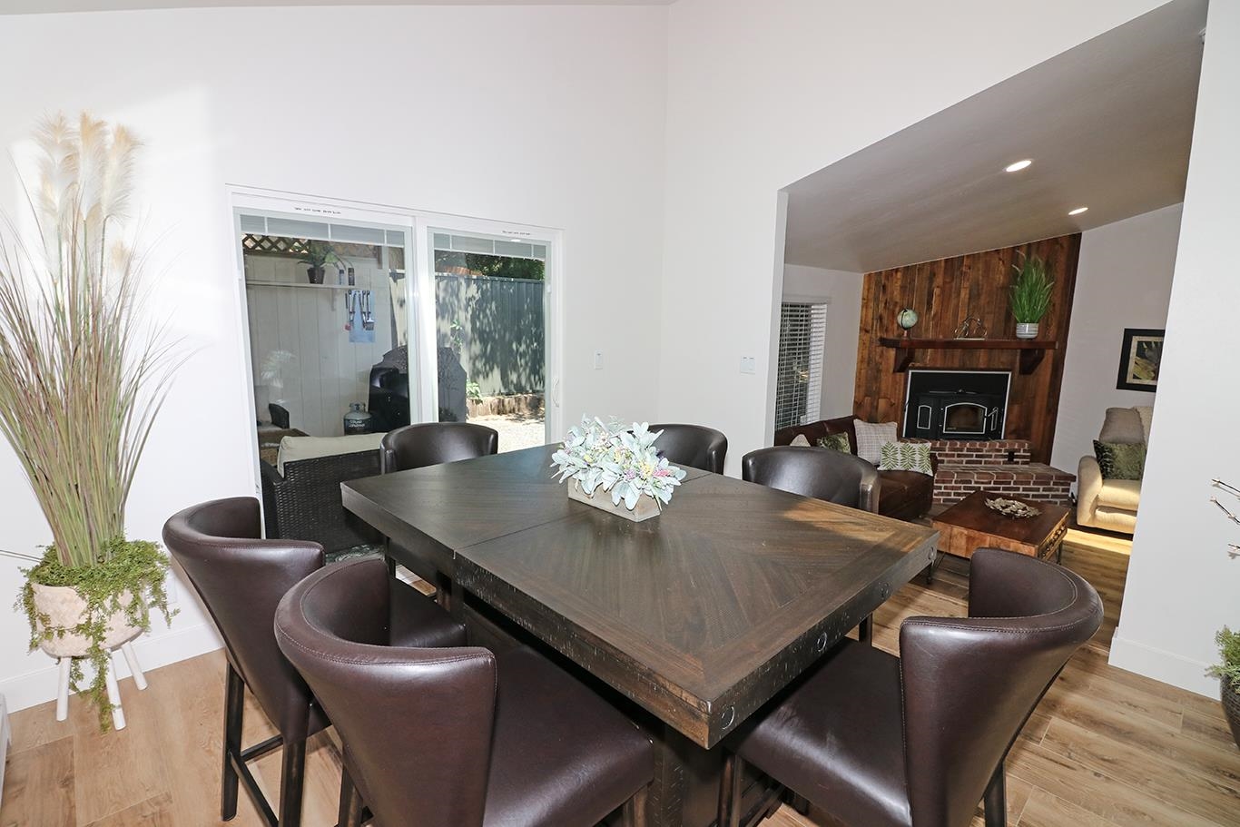 385 Ridge View Drive