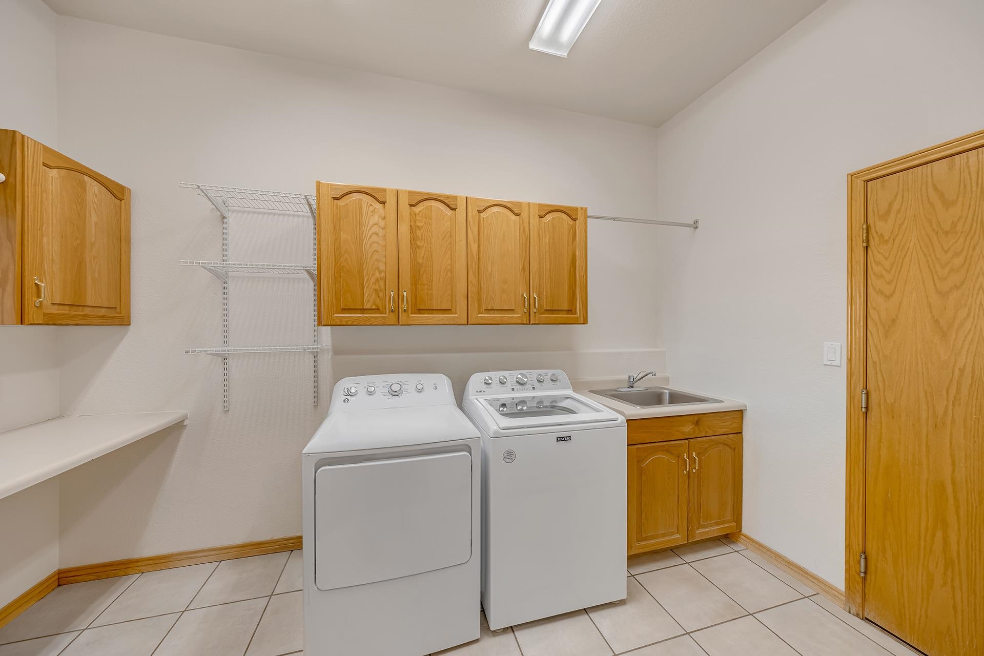 545 Pinnacle Court