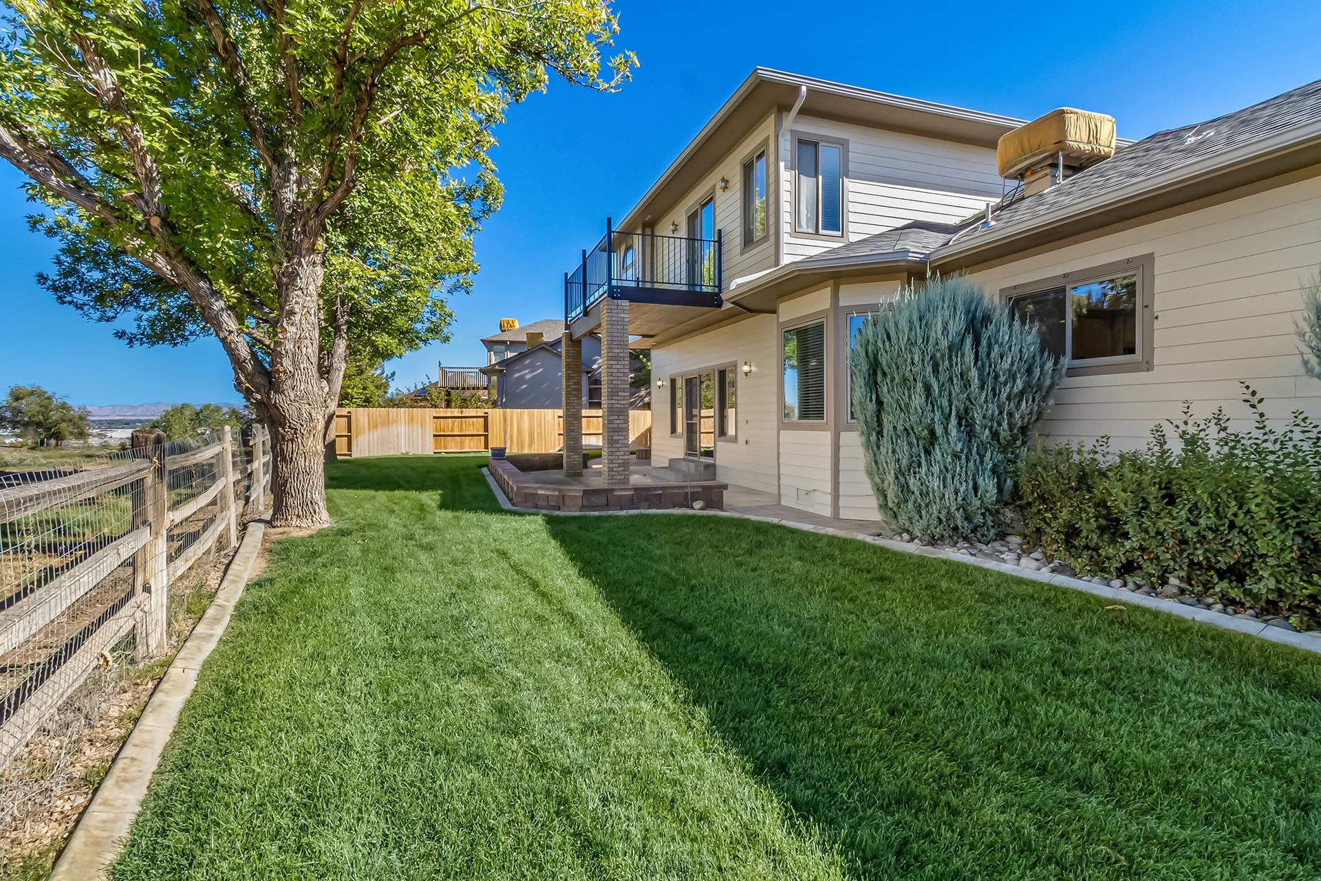 545 Pinnacle Court