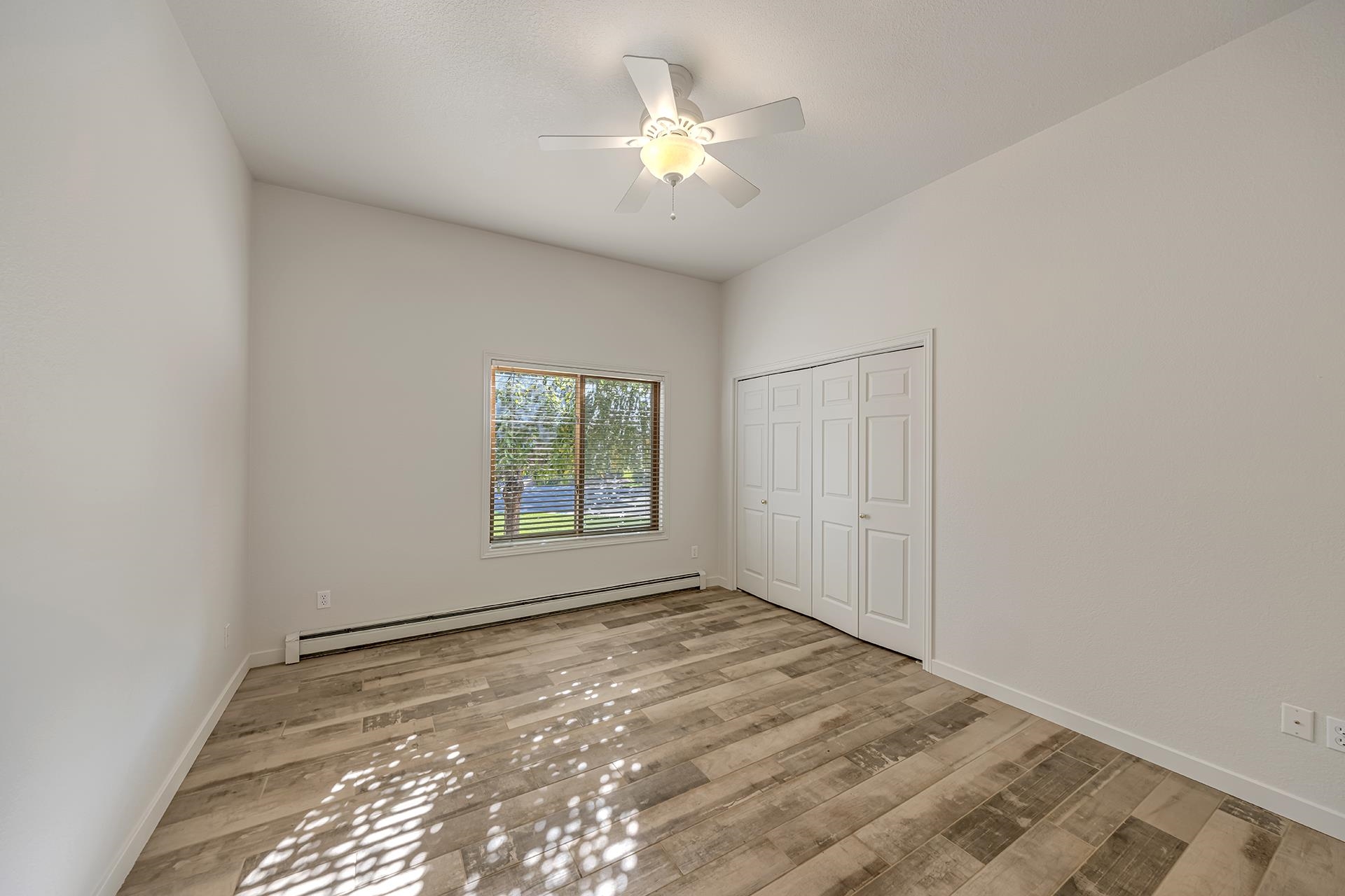 545 Pinnacle Court