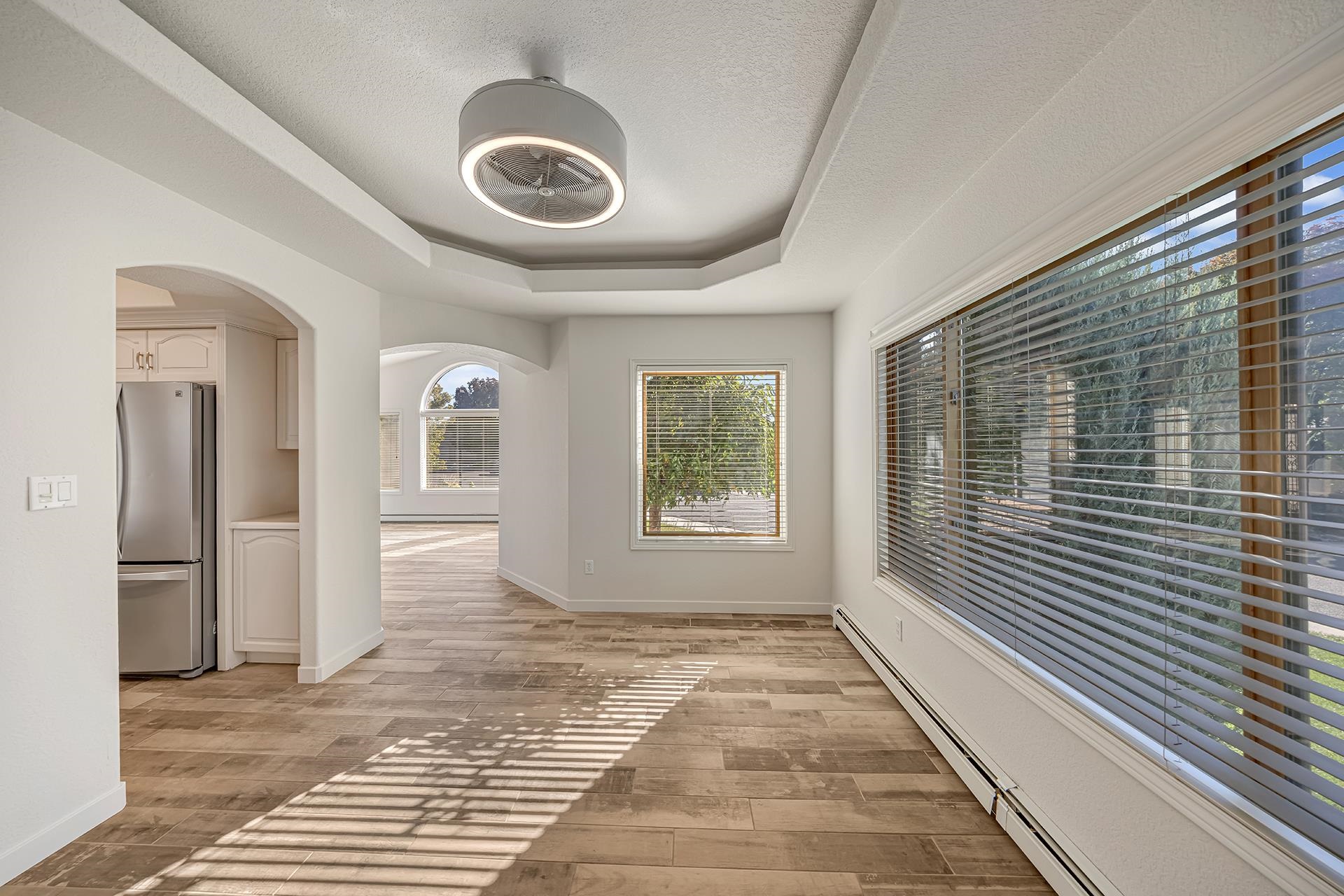 545 Pinnacle Court