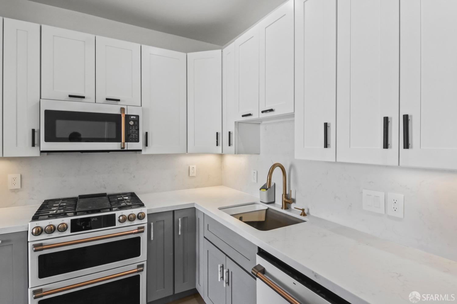 672 Clipper Street # 1