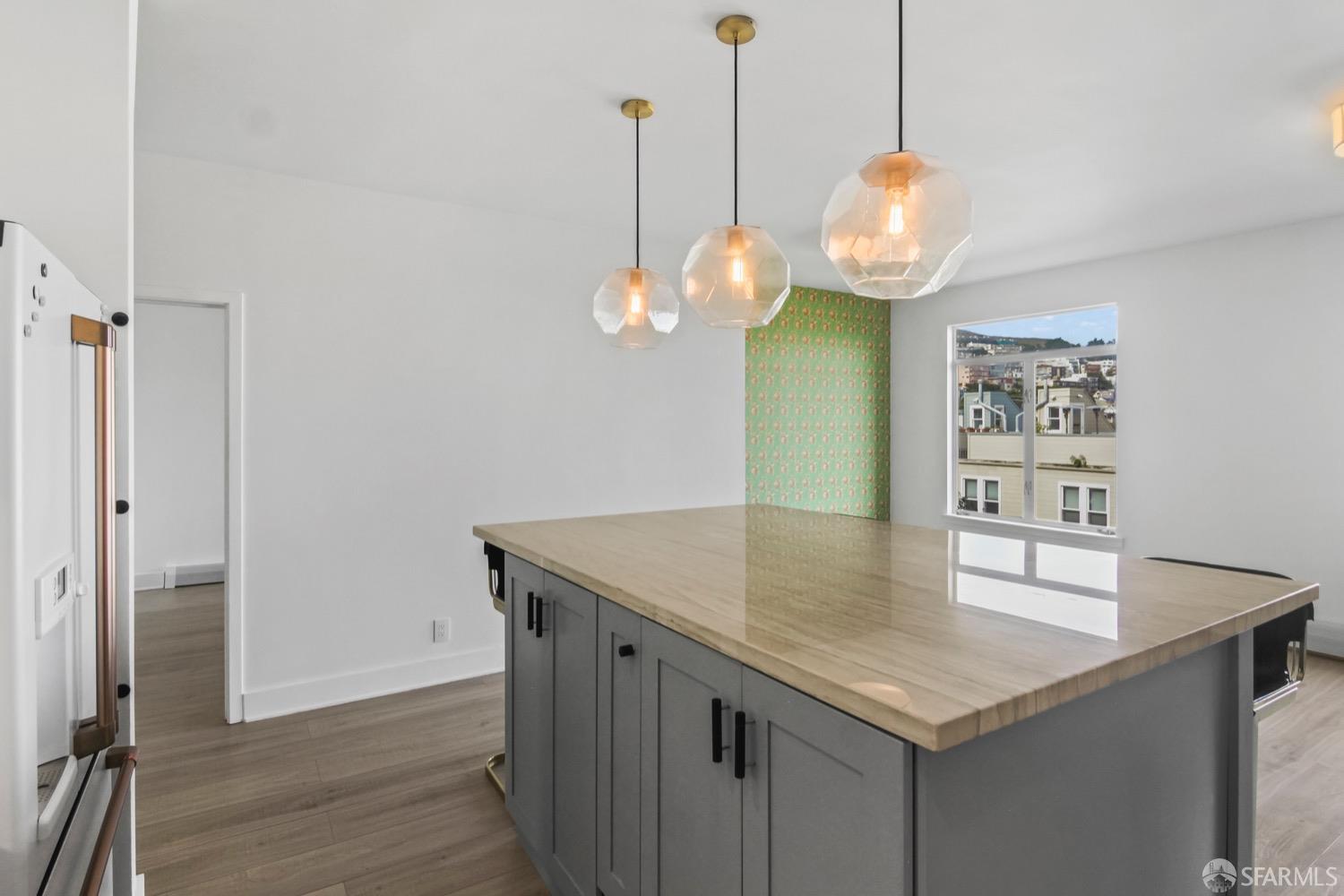 672 Clipper Street # 1