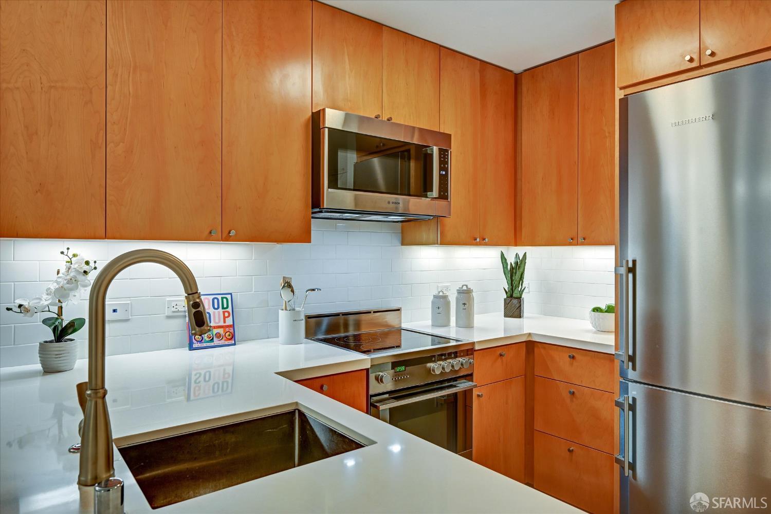 60 Ora Way # 105H