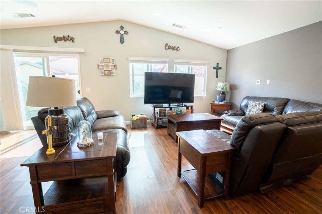 29306 Summer House Lane
