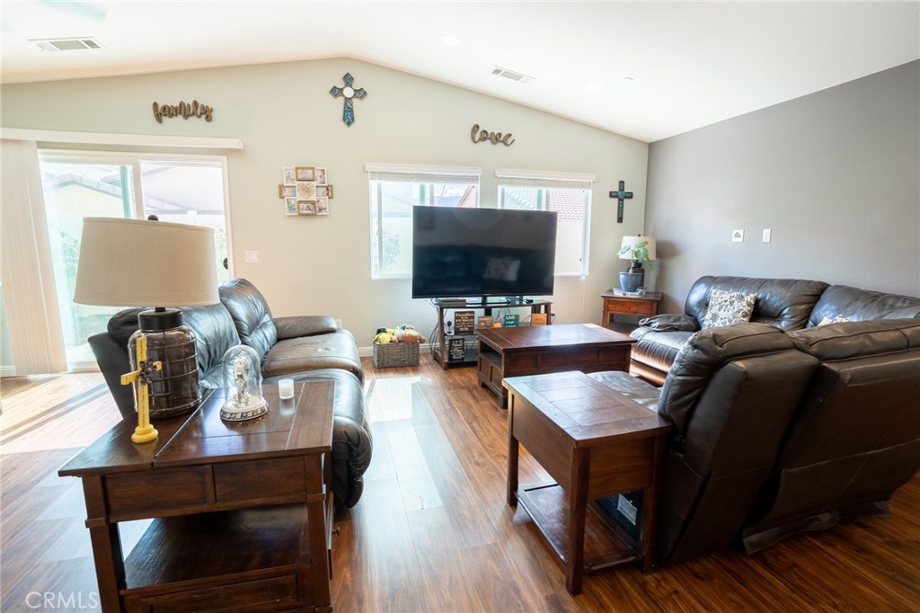 29306 Summer House Lane