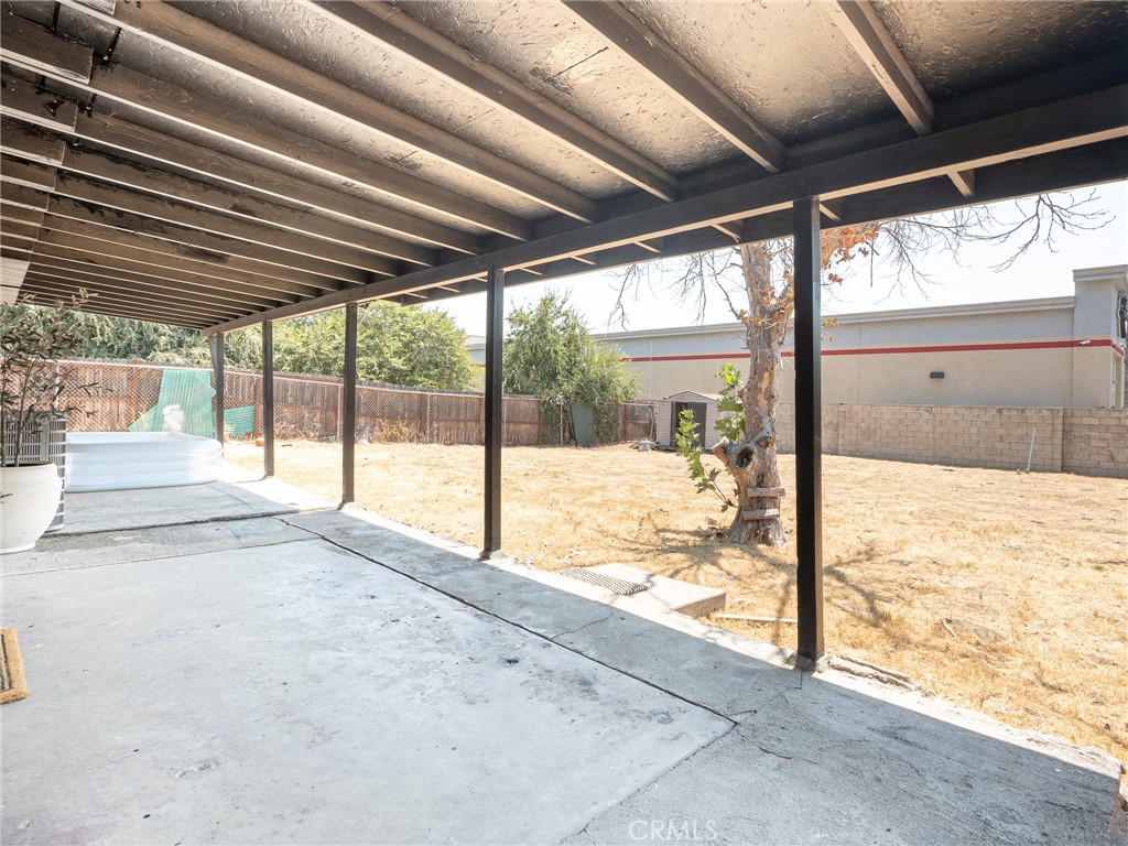 649 W w ramona Drive