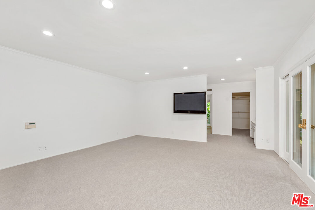 374 Homewood Rd