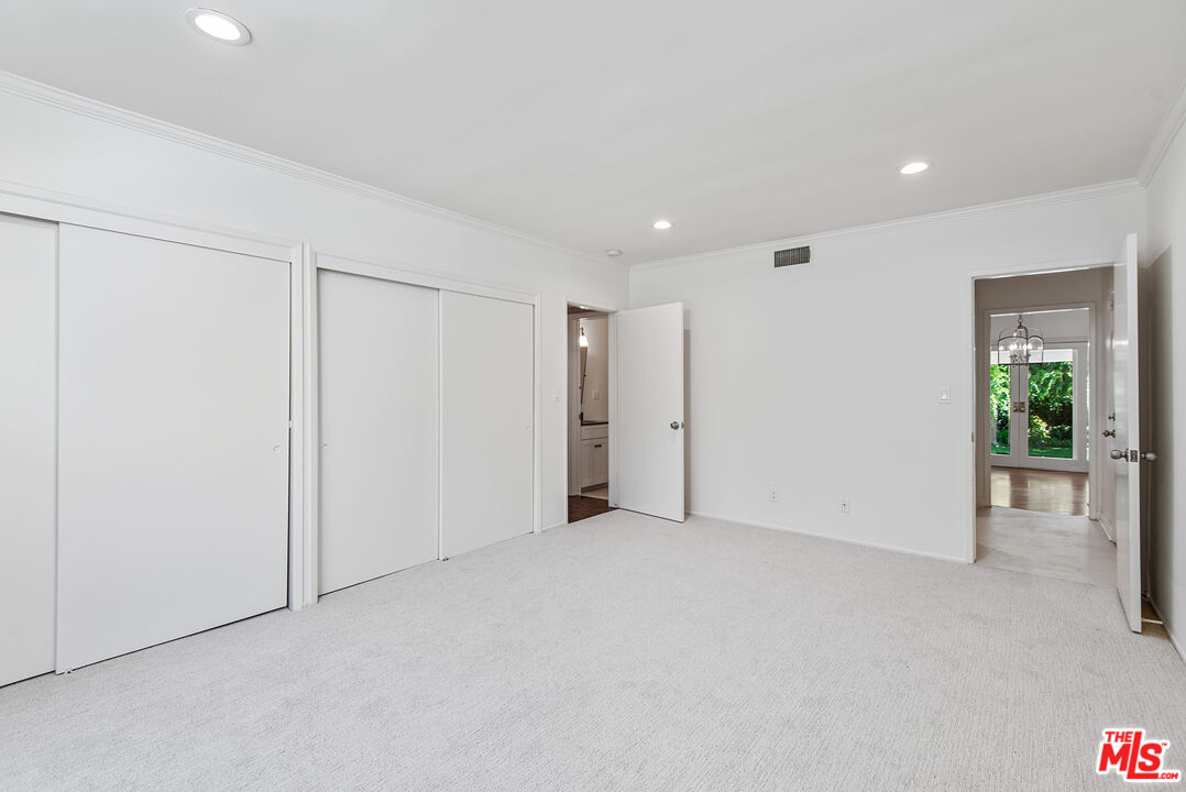 374 Homewood Rd