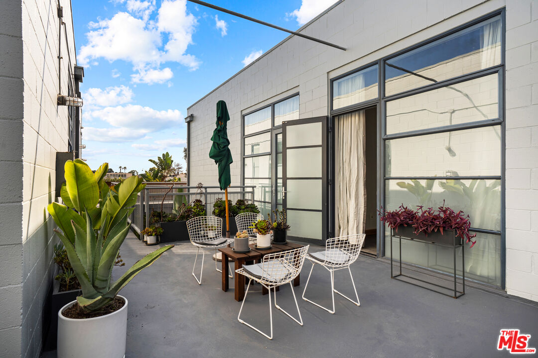 1534 17th ST Unit: 204