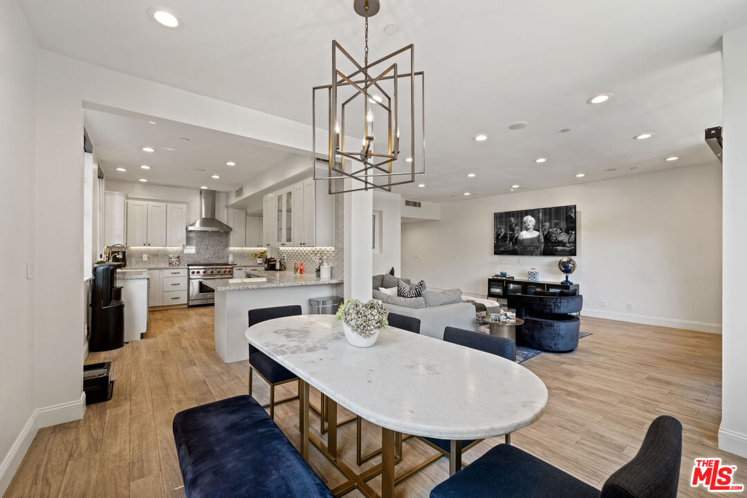 235 S Reeves Dr Unit: 101