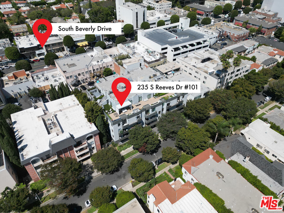 235 S Reeves Dr Unit: 101