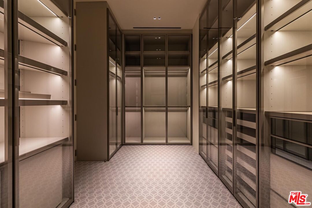 455 N Palm Dr Unit: PH