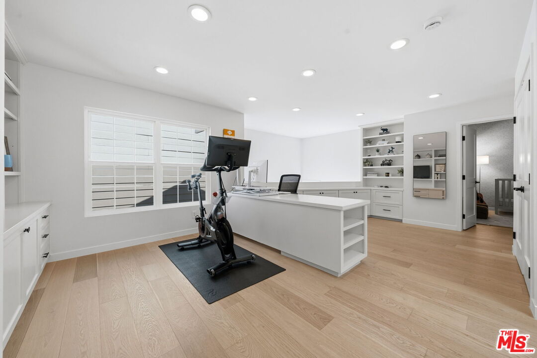 13082 Mindanao Way Unit: 27