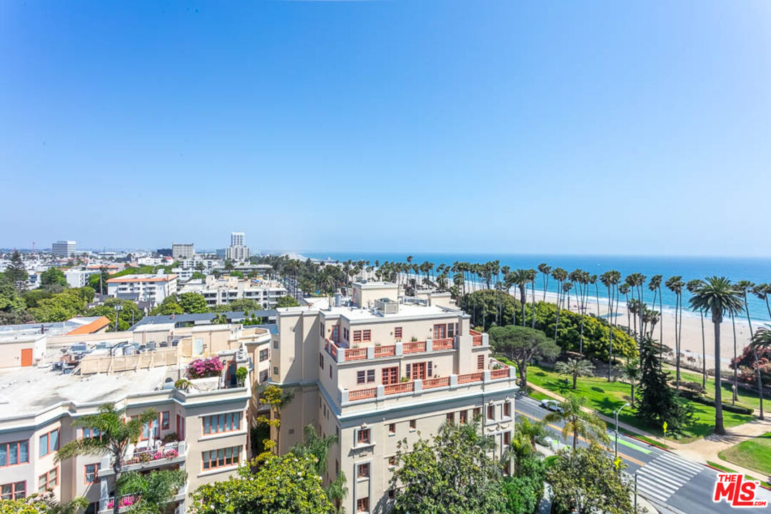 535 Ocean Ave Unit: 11D