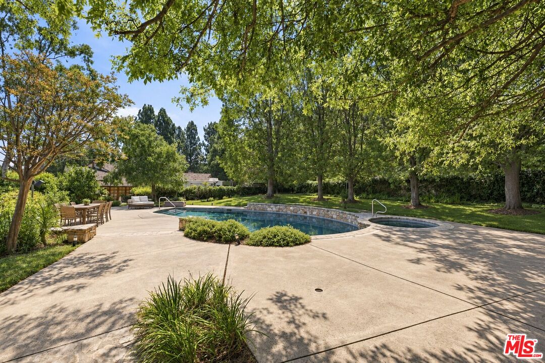 12003 Briarvale Ln