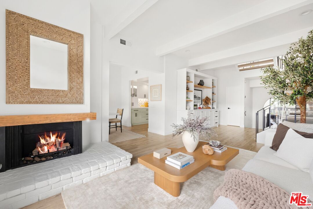 1618 Michael Ln