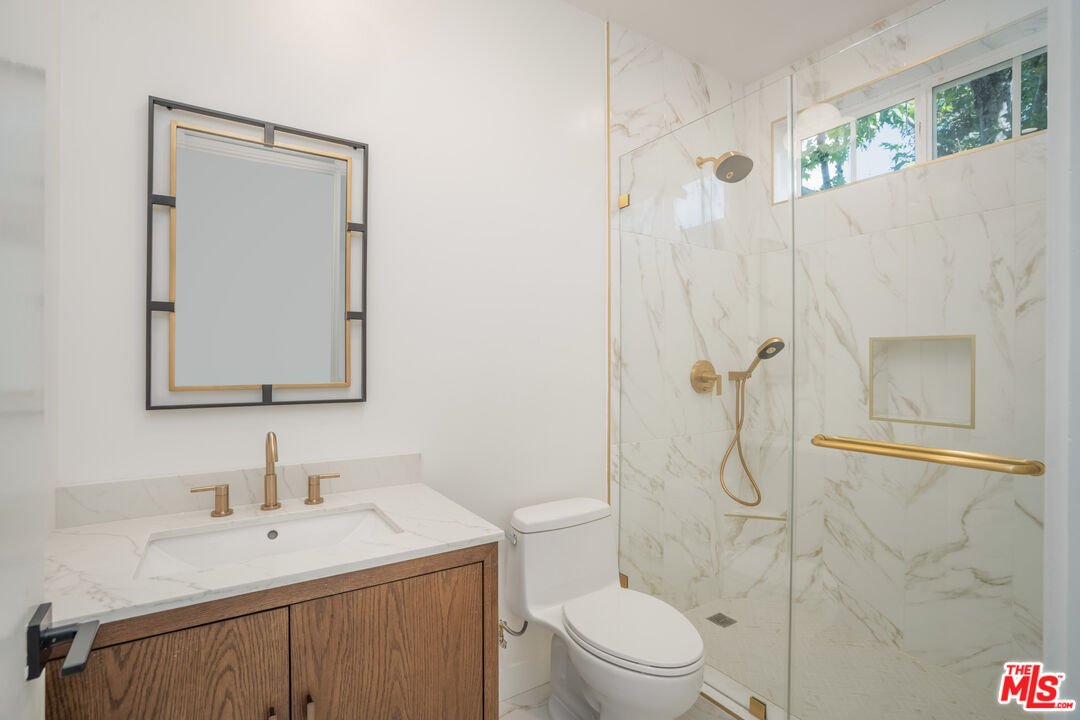 9921 Durant Dr Unit: 1