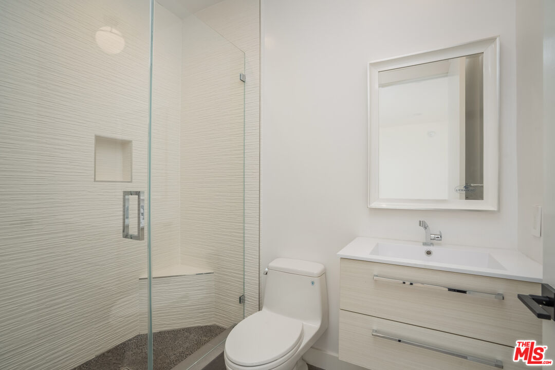 9921 Durant Dr Unit: 1