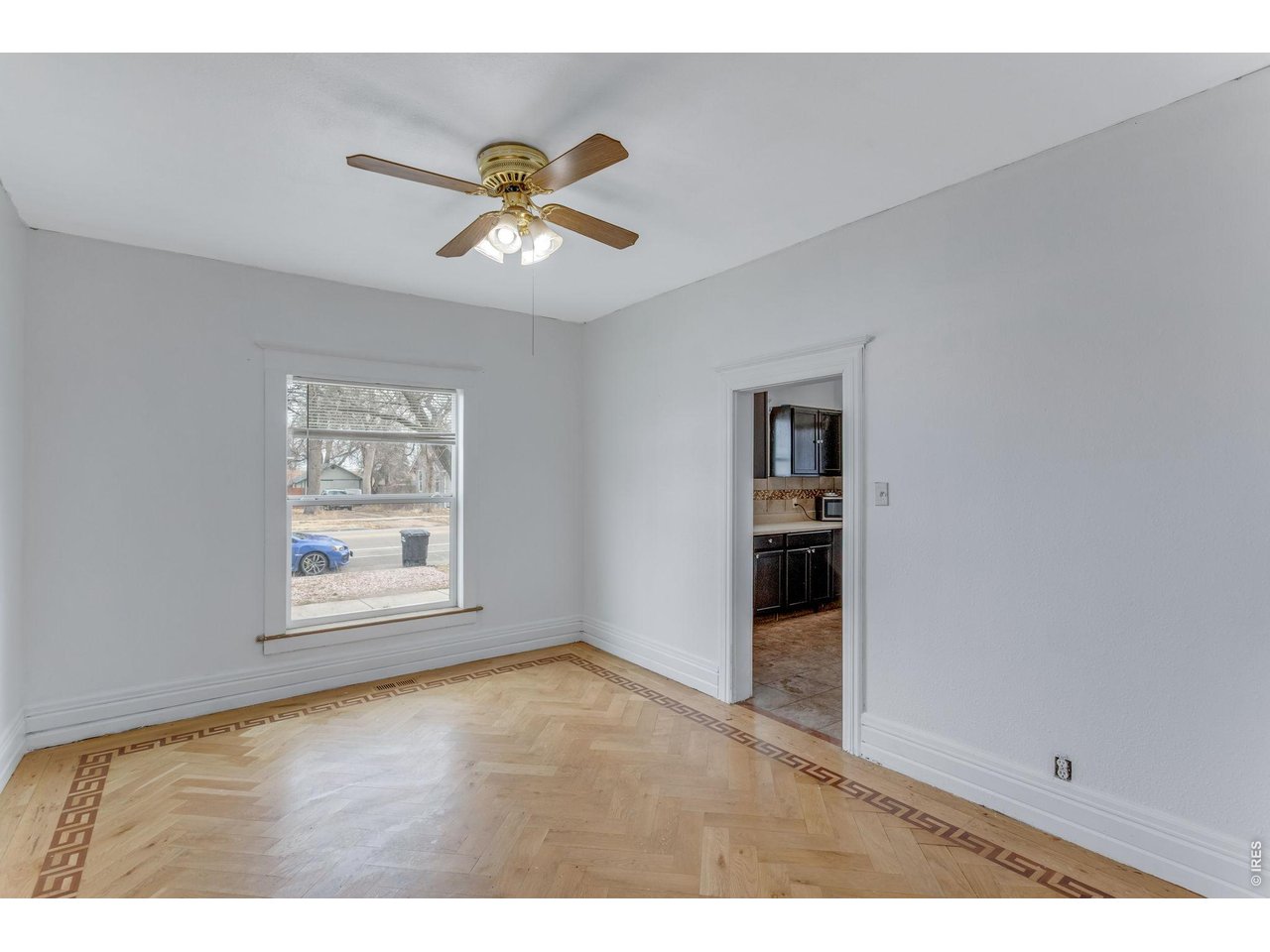 403 9th Ave