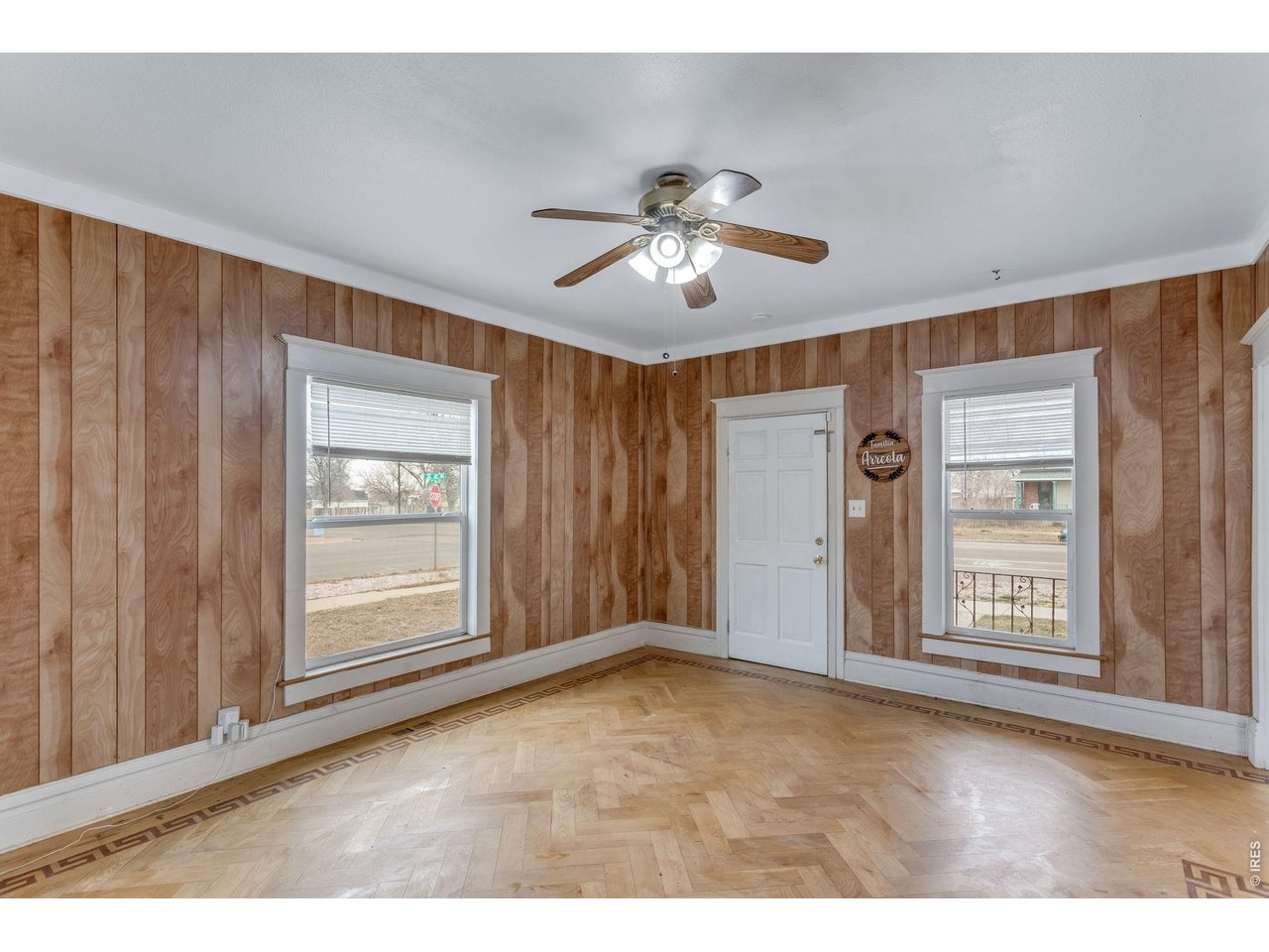 403 9th Ave